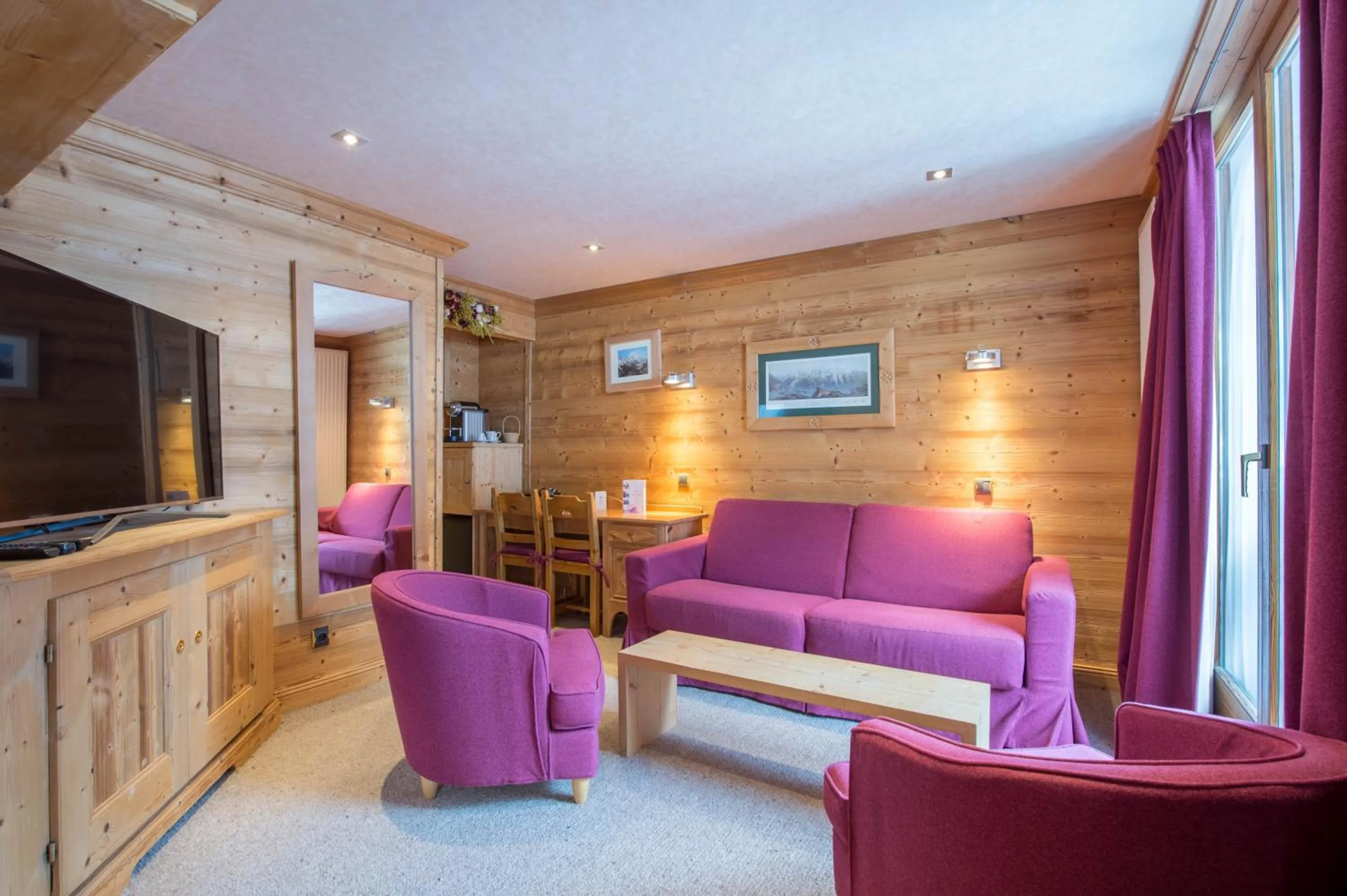 Living room in Park Hotel Suisse & Spa