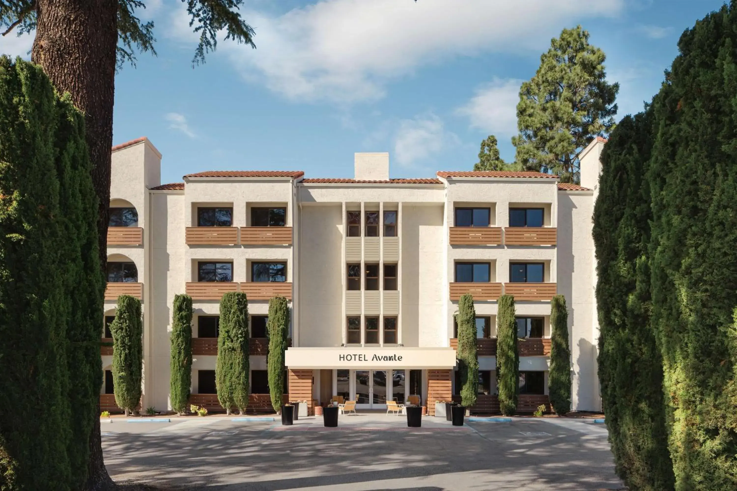 Property building in Avante, a JDV by Hyatt Hotel Property building in Avante, a JDV by Hyatt Hotel