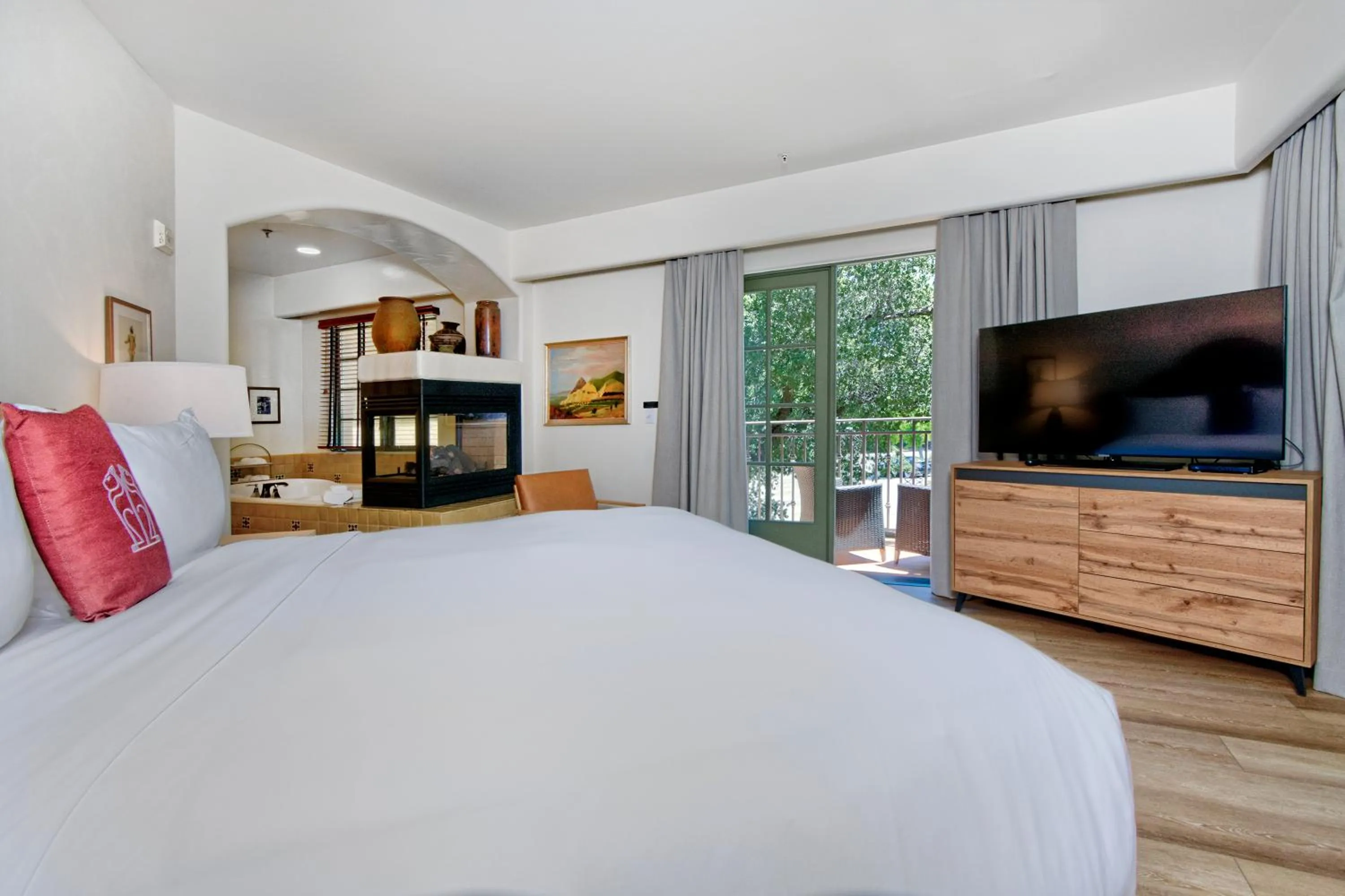 Bed in Hotel Los Gatos