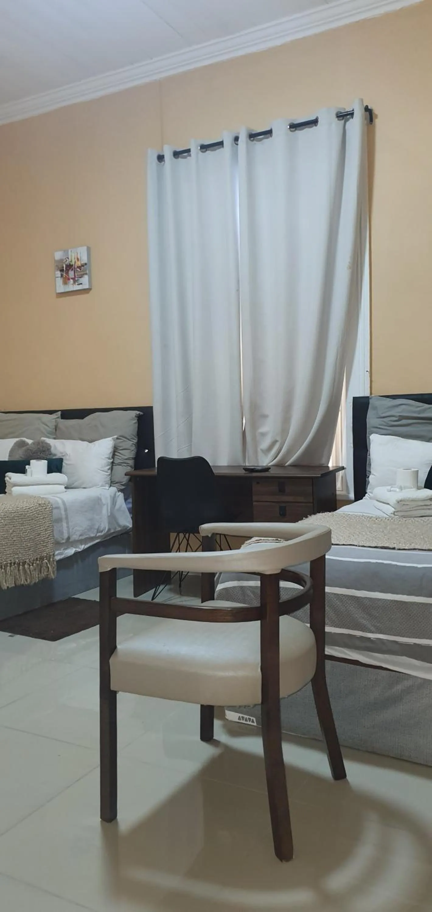 Bed in Helpful lodge