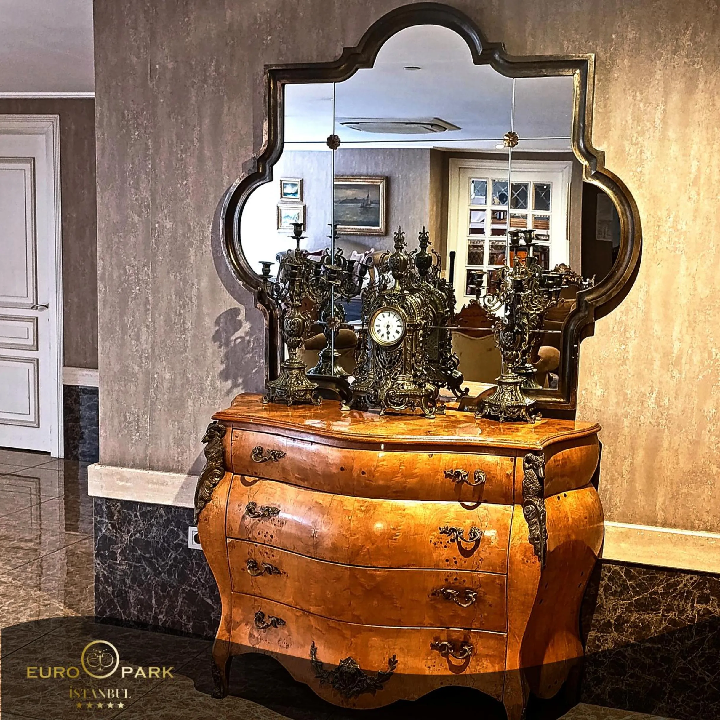 Lobby or reception in Euro Park Otel