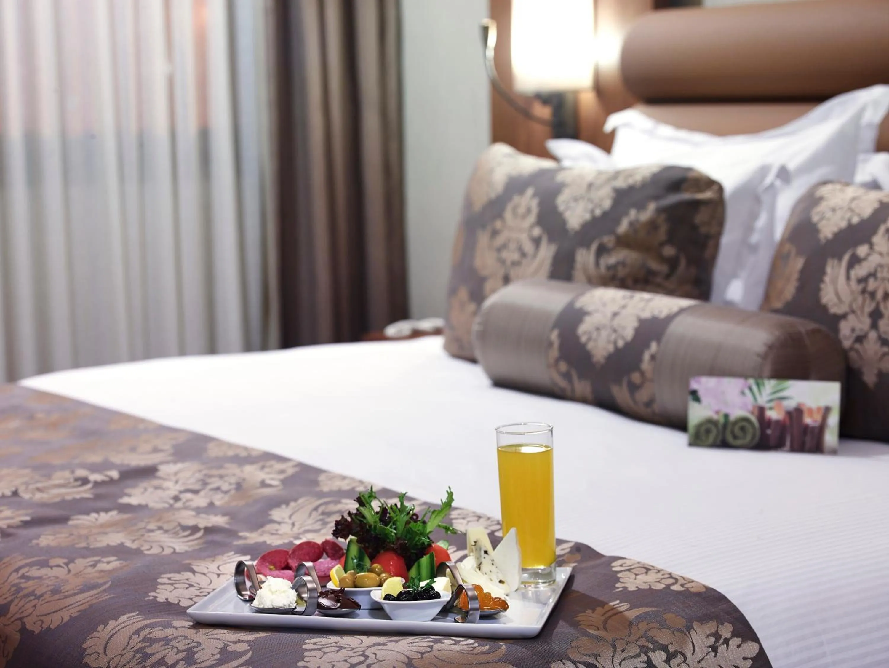 Breakfast, Bed in Euro Park Otel