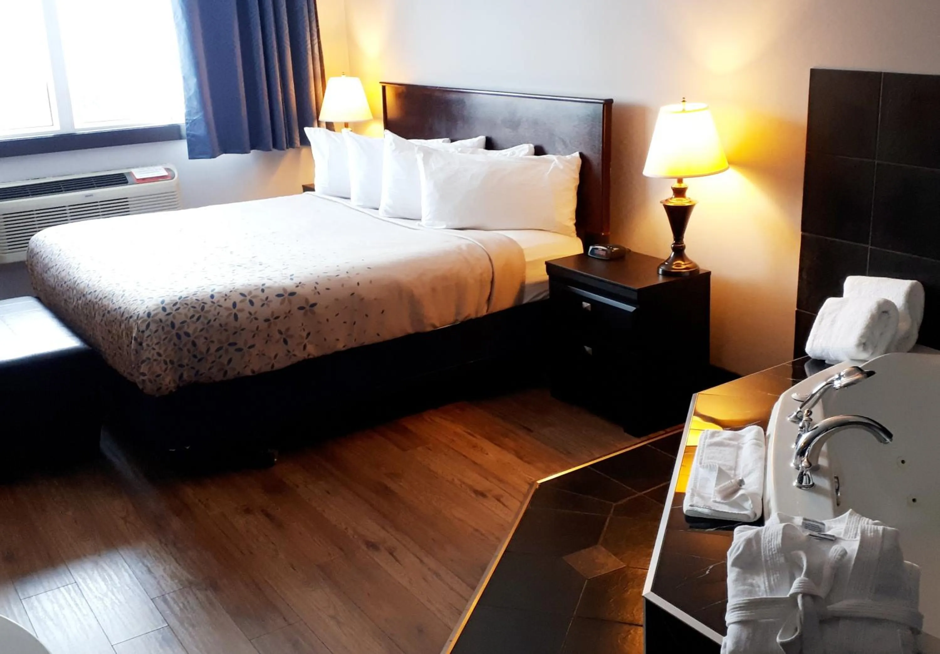 Bedroom in Causeway Bay Hotel