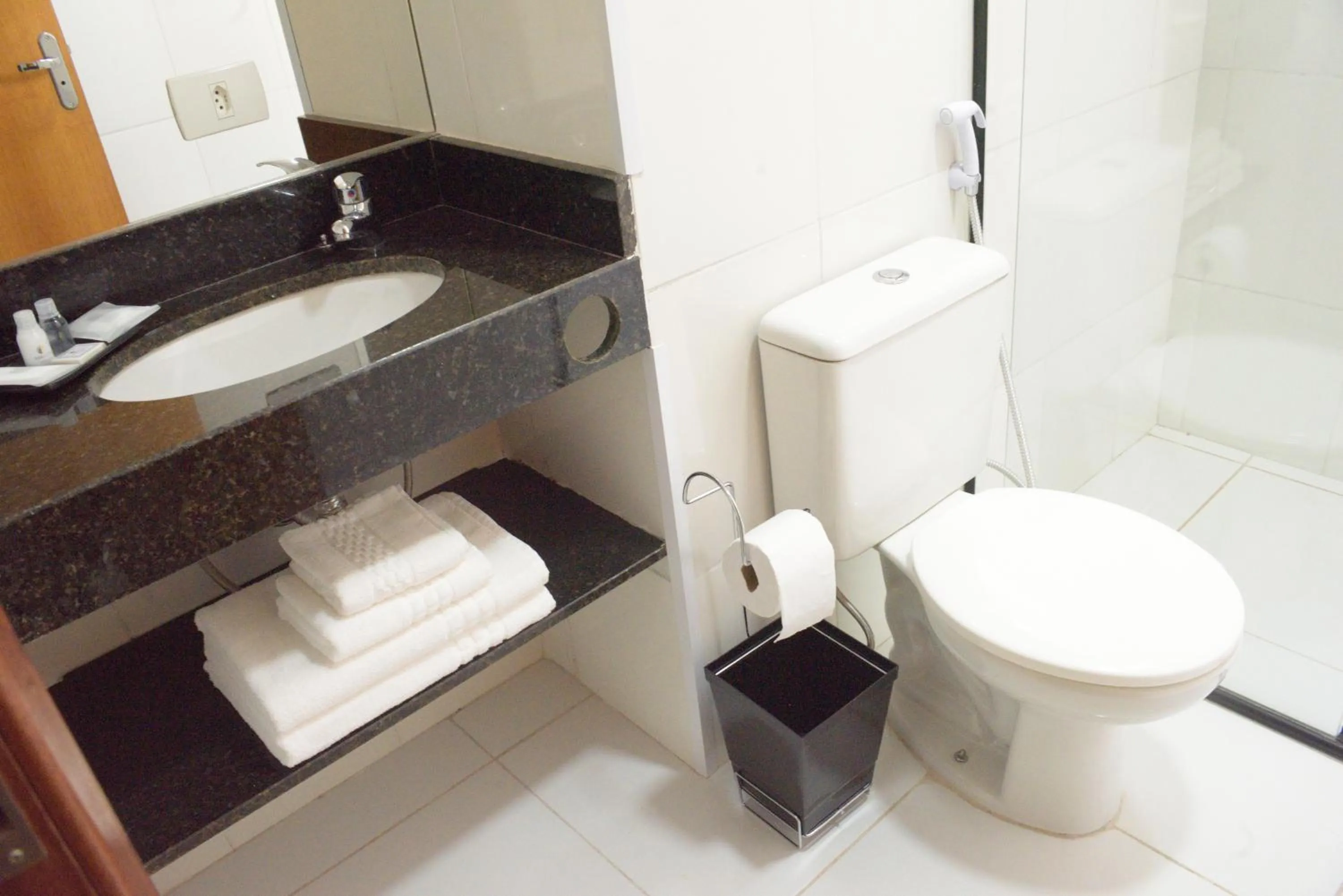 Bathroom in Asa Hotel