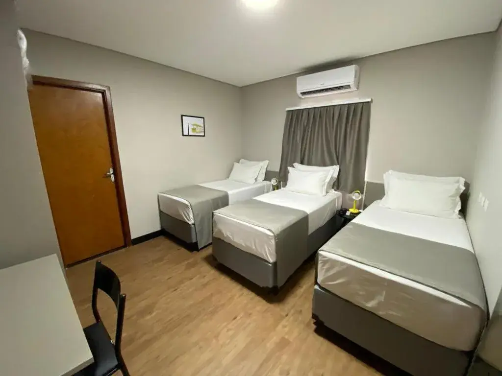 Standard Triple Room in Asa Hotel Standard Triple Room in Asa Hotel