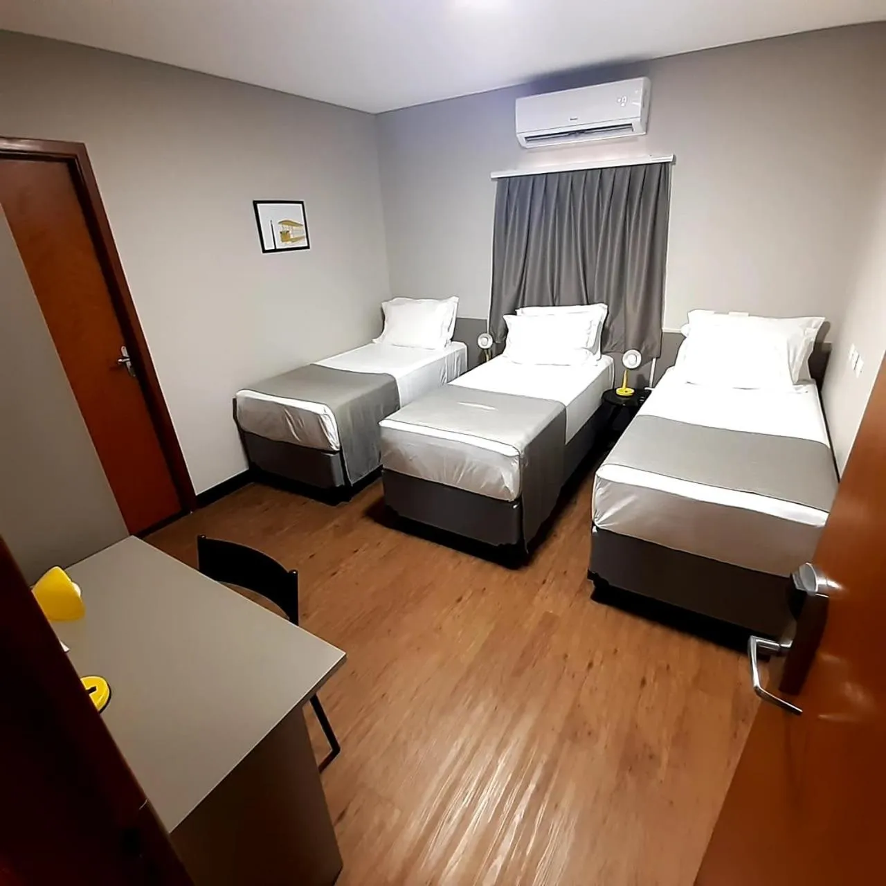 Breakfast, Bed in Asa Hotel