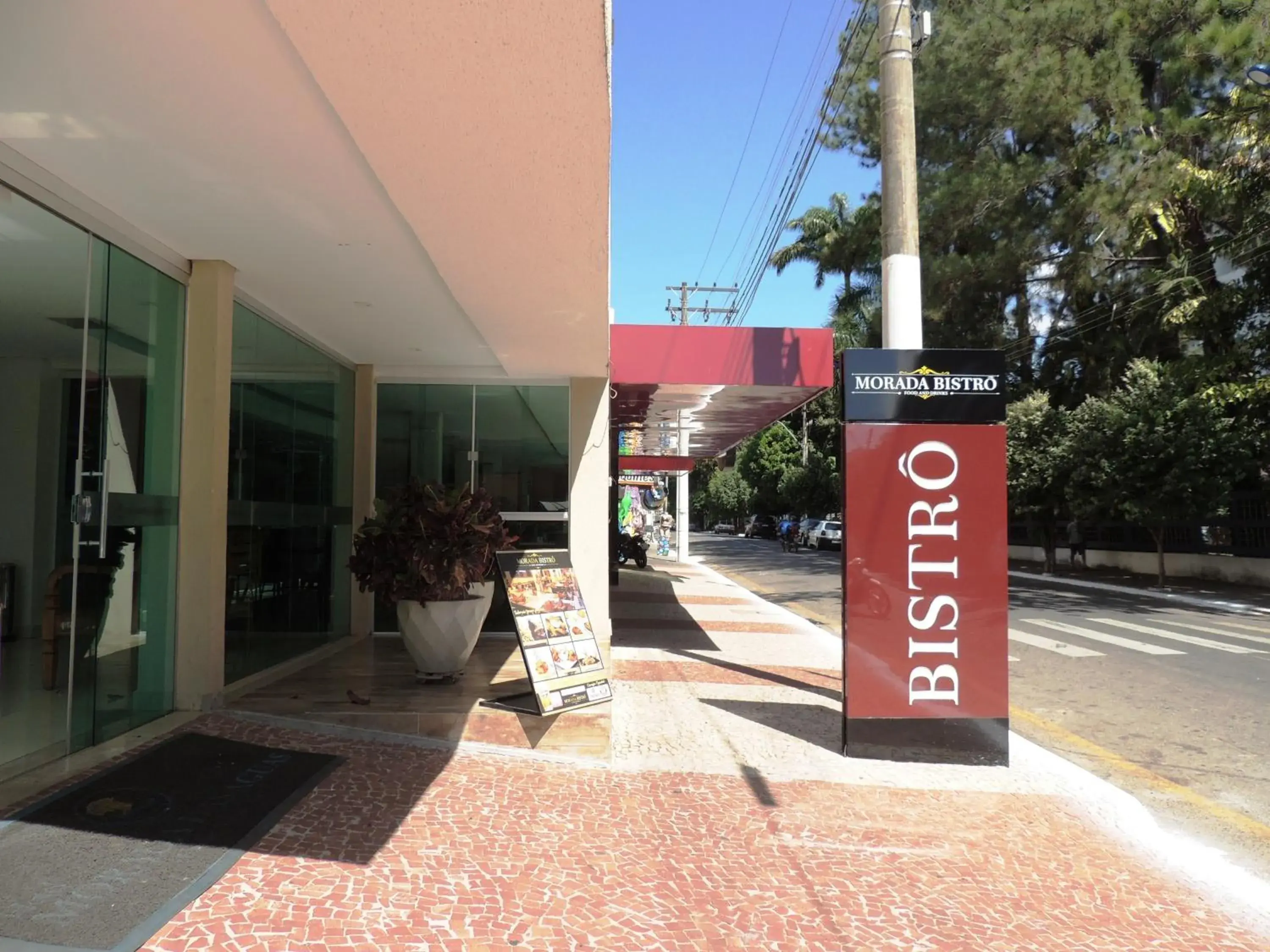 Facade/entrance in Hotel Morada das Águas Facade/entrance in Hotel Morada das Águas