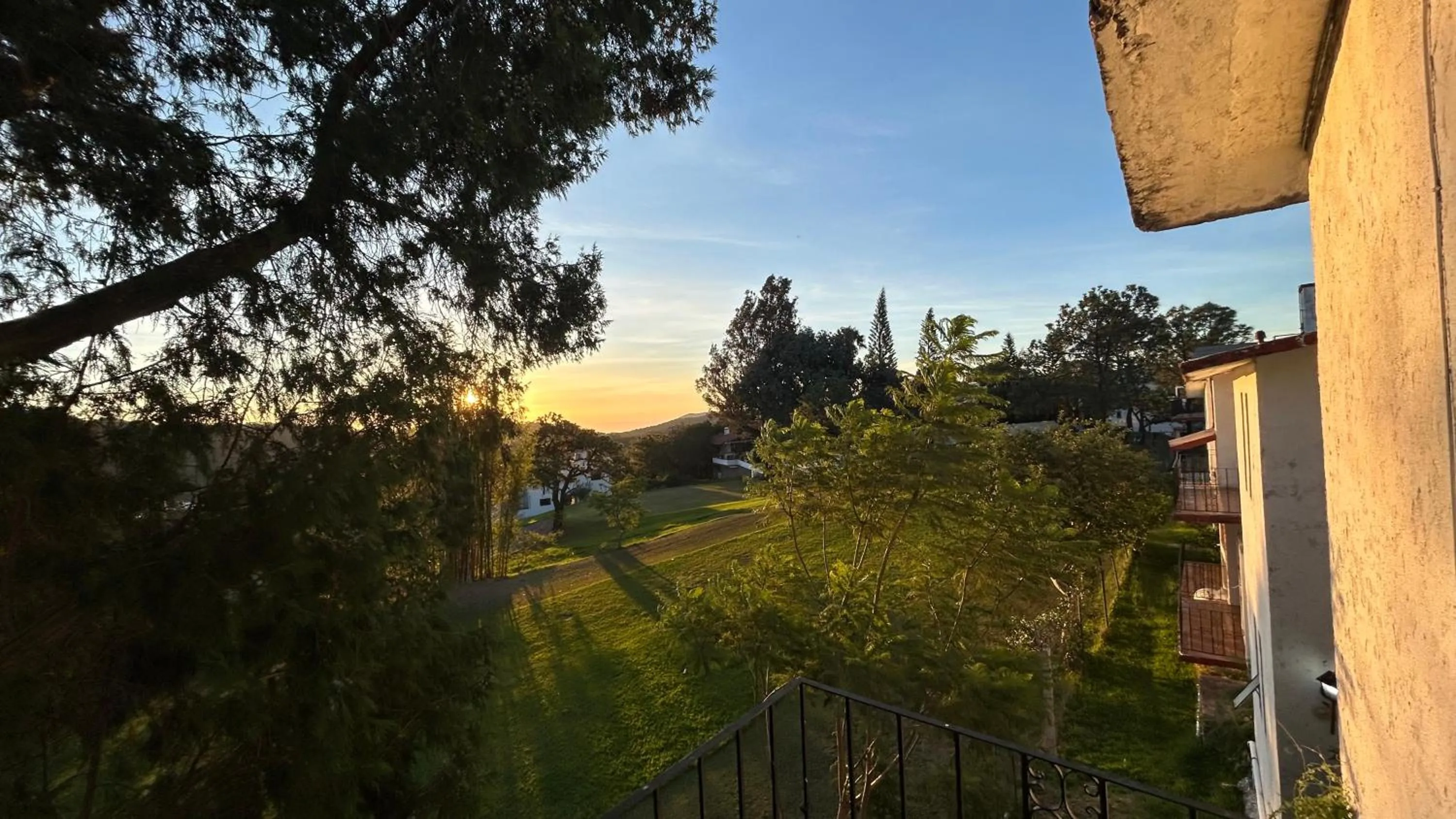 Sunrise in Villas de la Montaña