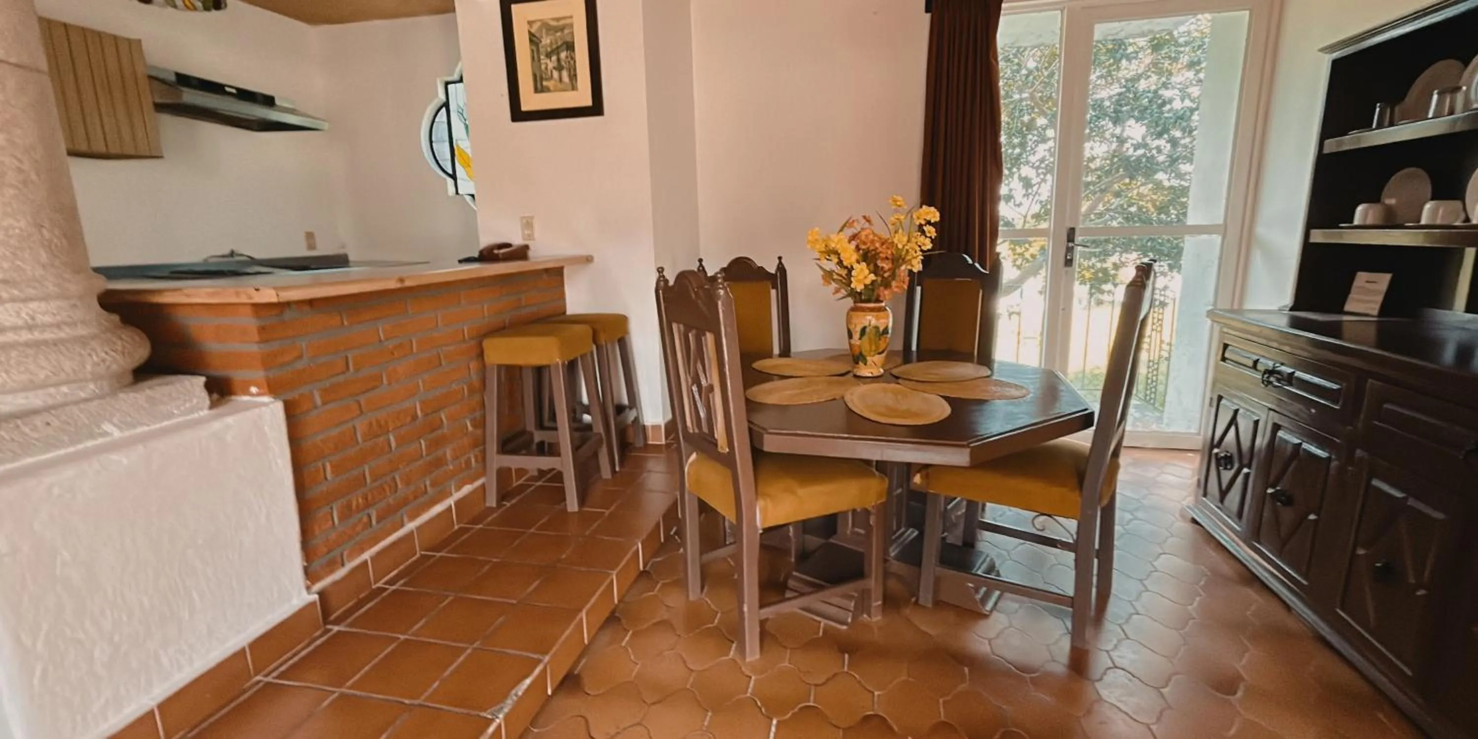 Dining area in Villas de la Montaña