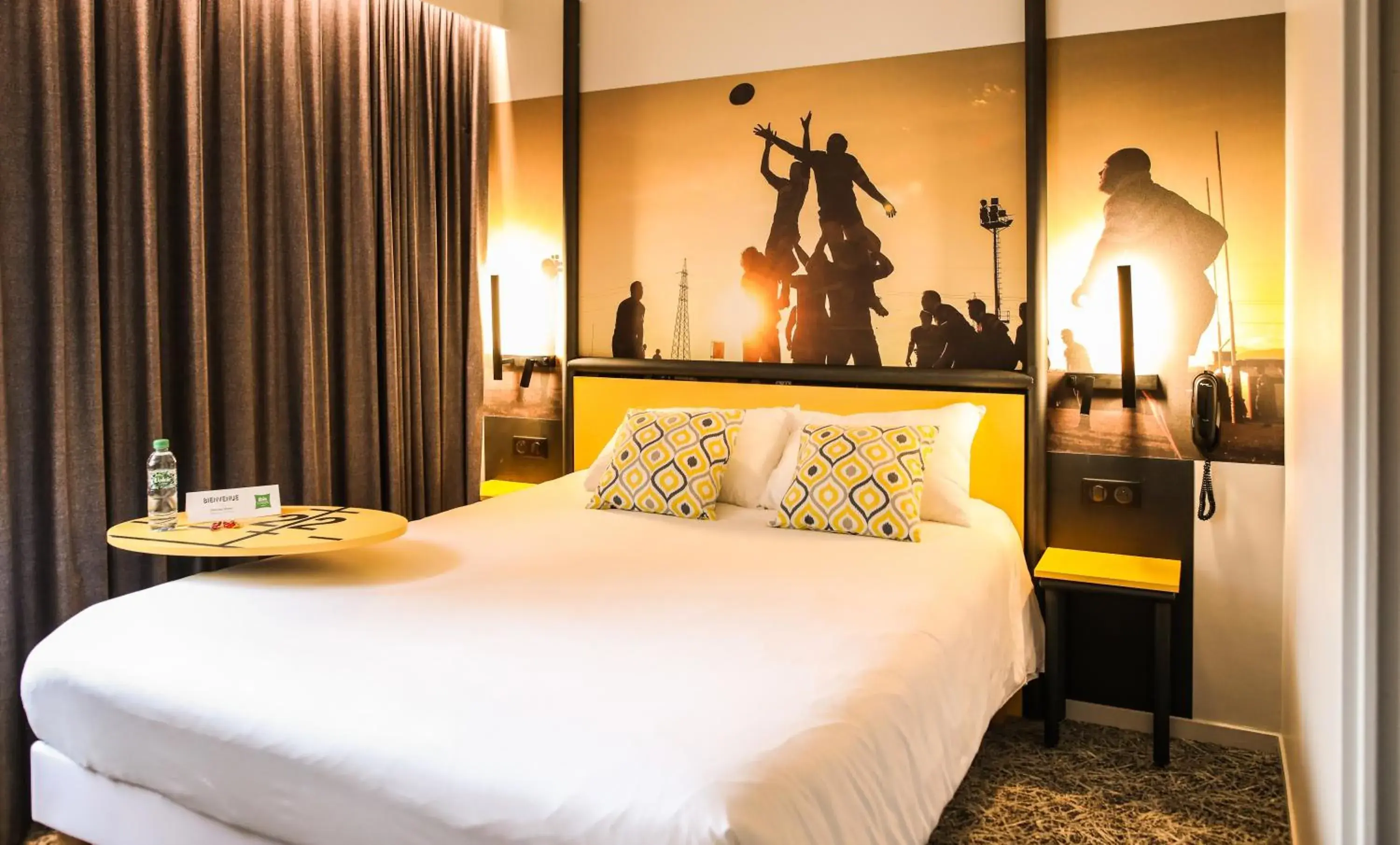 Bedroom, Bed in Ibis Styles Clermont-Ferrand République Bedroom, Bed in Ibis Styles Clermont-Ferrand République