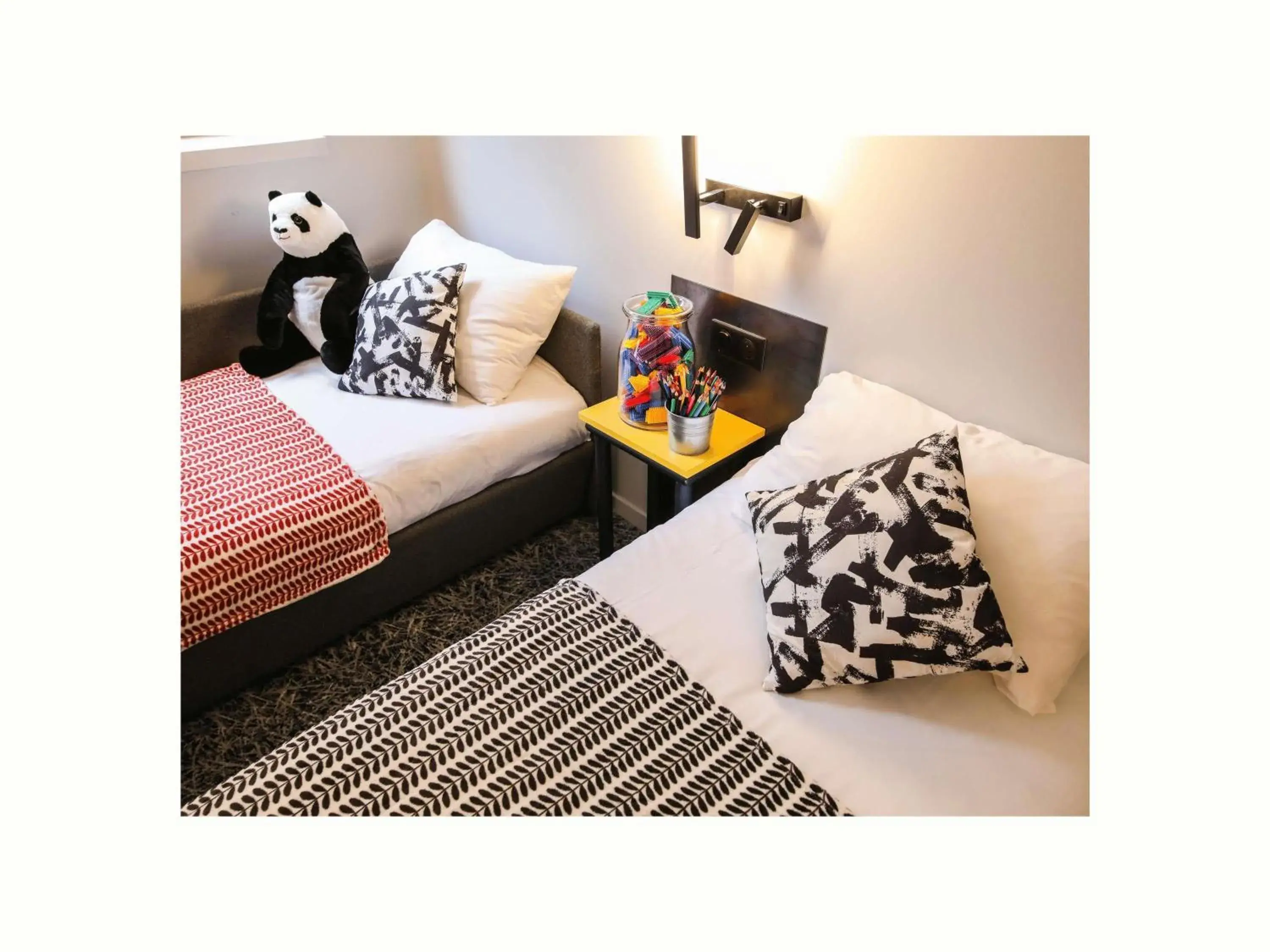 Bedroom, Bed in Ibis Styles Clermont-Ferrand République Bedroom, Bed in Ibis Styles Clermont-Ferrand République