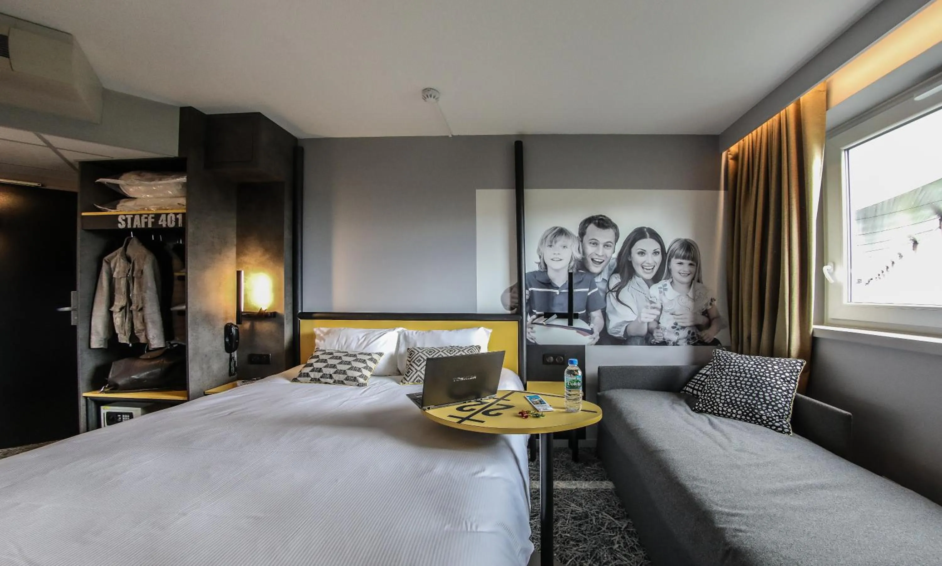 Bed in Ibis Styles Clermont-Ferrand République