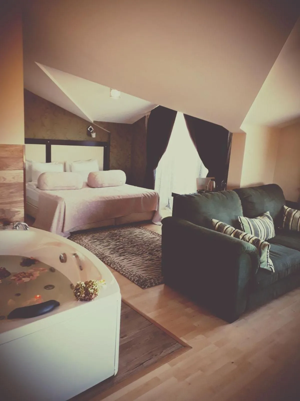 Bedroom, Bed in Velena Hotel