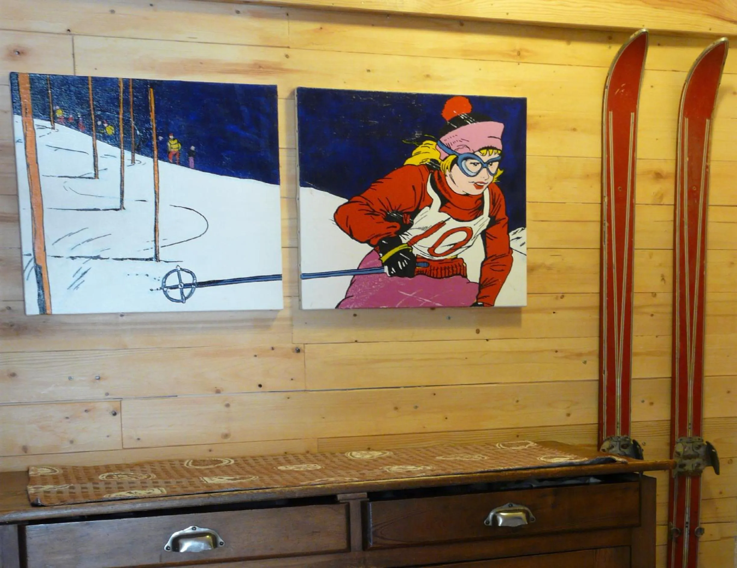Decorative detail in Chalet Saint Bernard