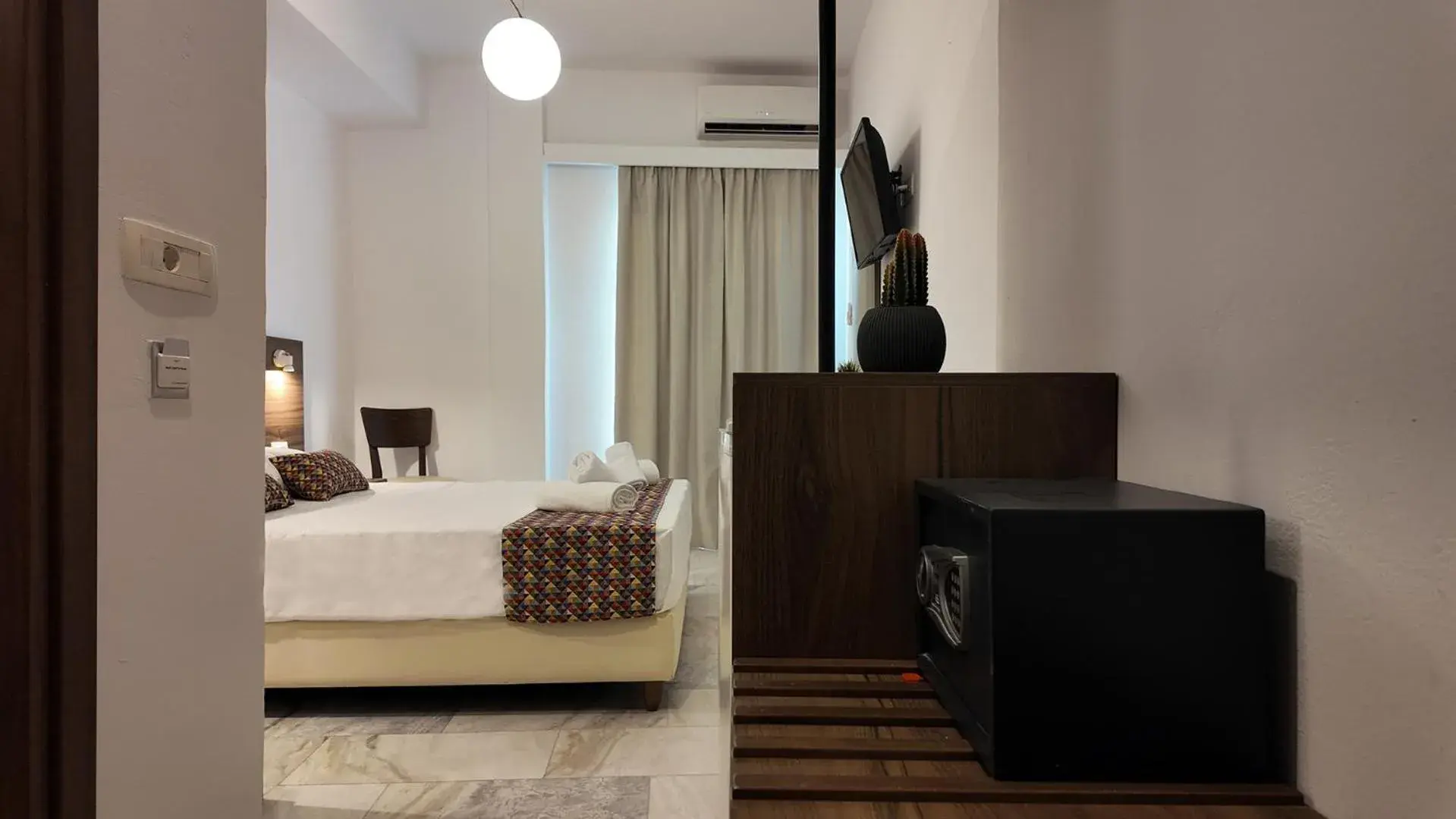 Bedroom, Bed in Hotel Santorini Bedroom, Bed in Hotel Santorini