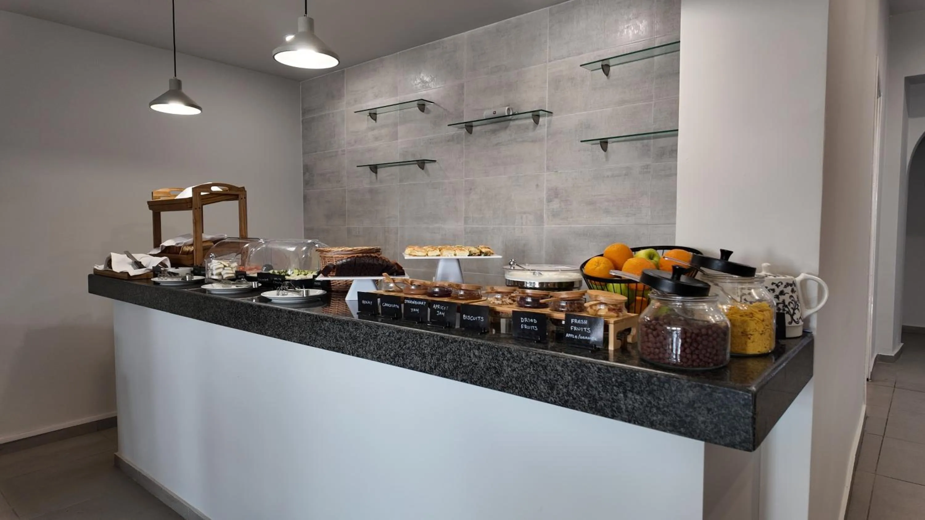 Continental breakfast in Hotel Santorini