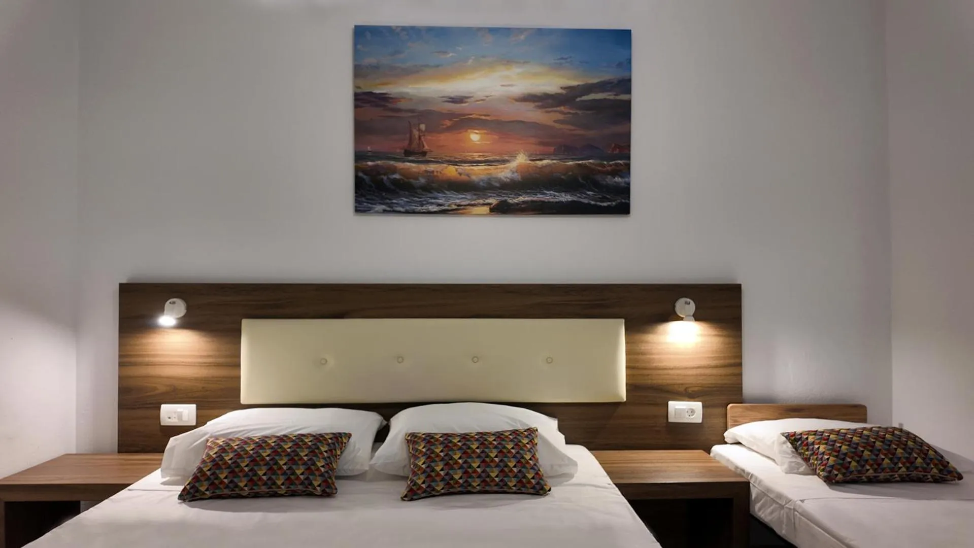 Bedroom, Bed in Hotel Santorini