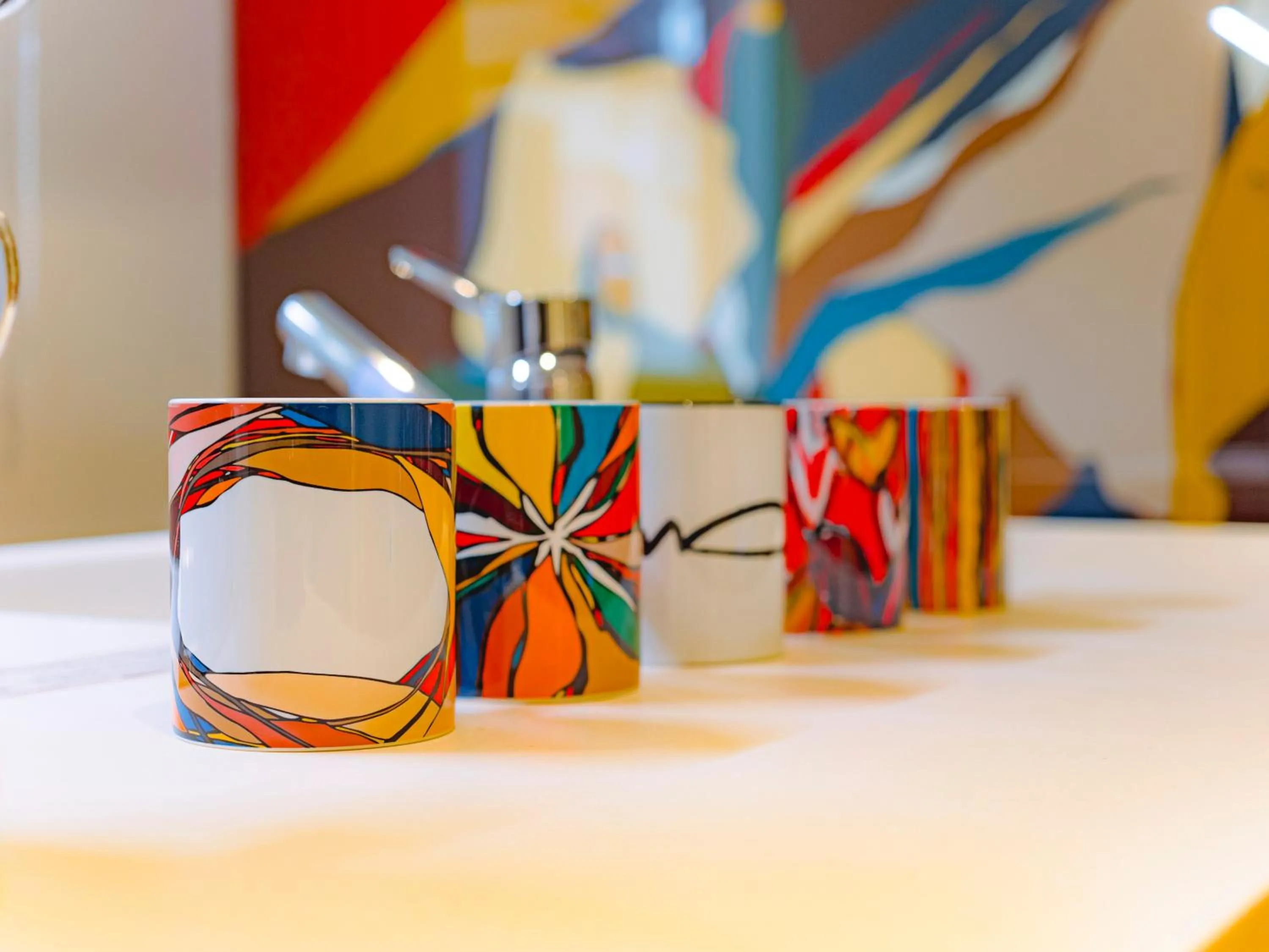 Decorative detail in Bond Base