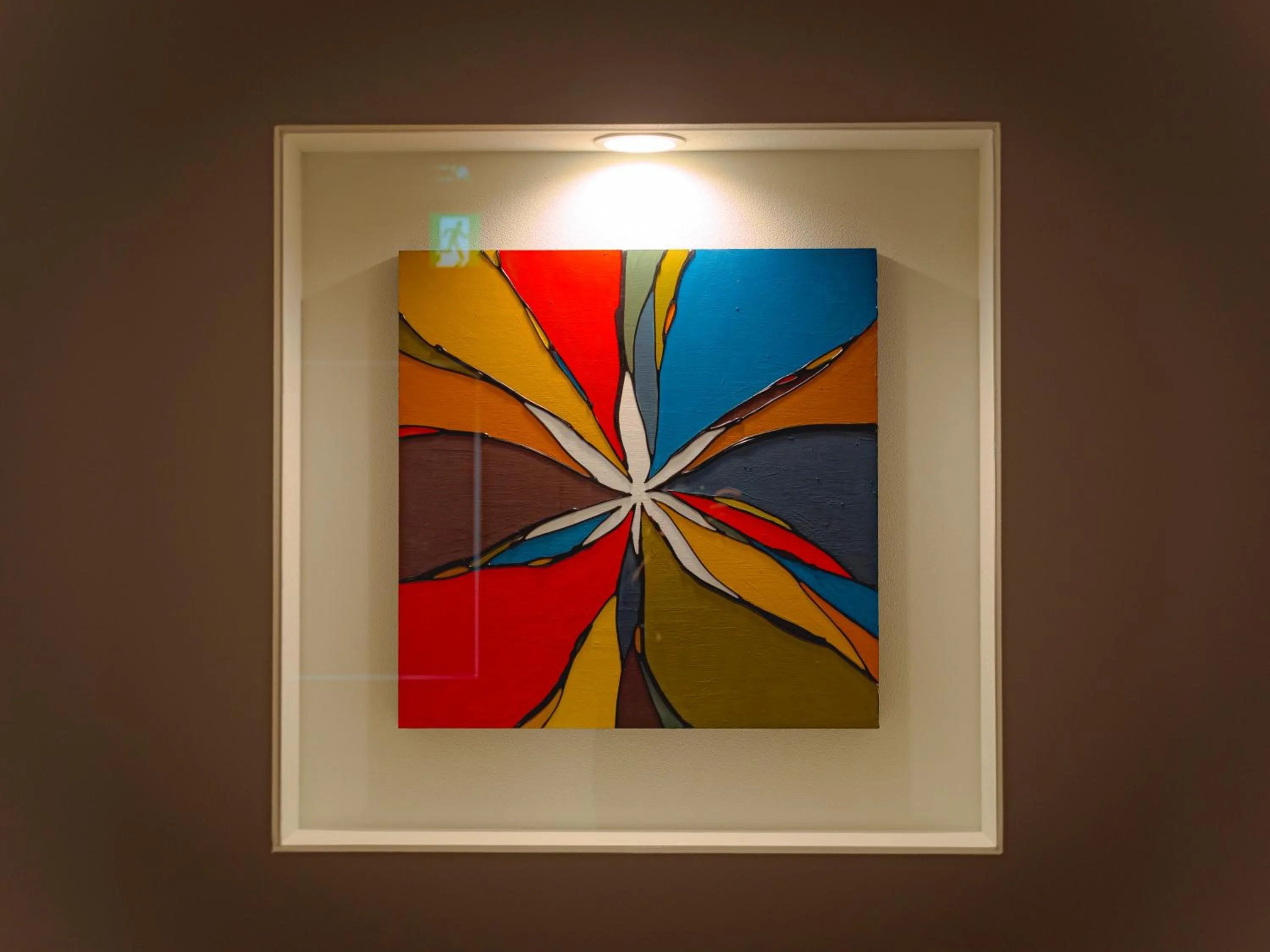 Decorative detail in Bond Base