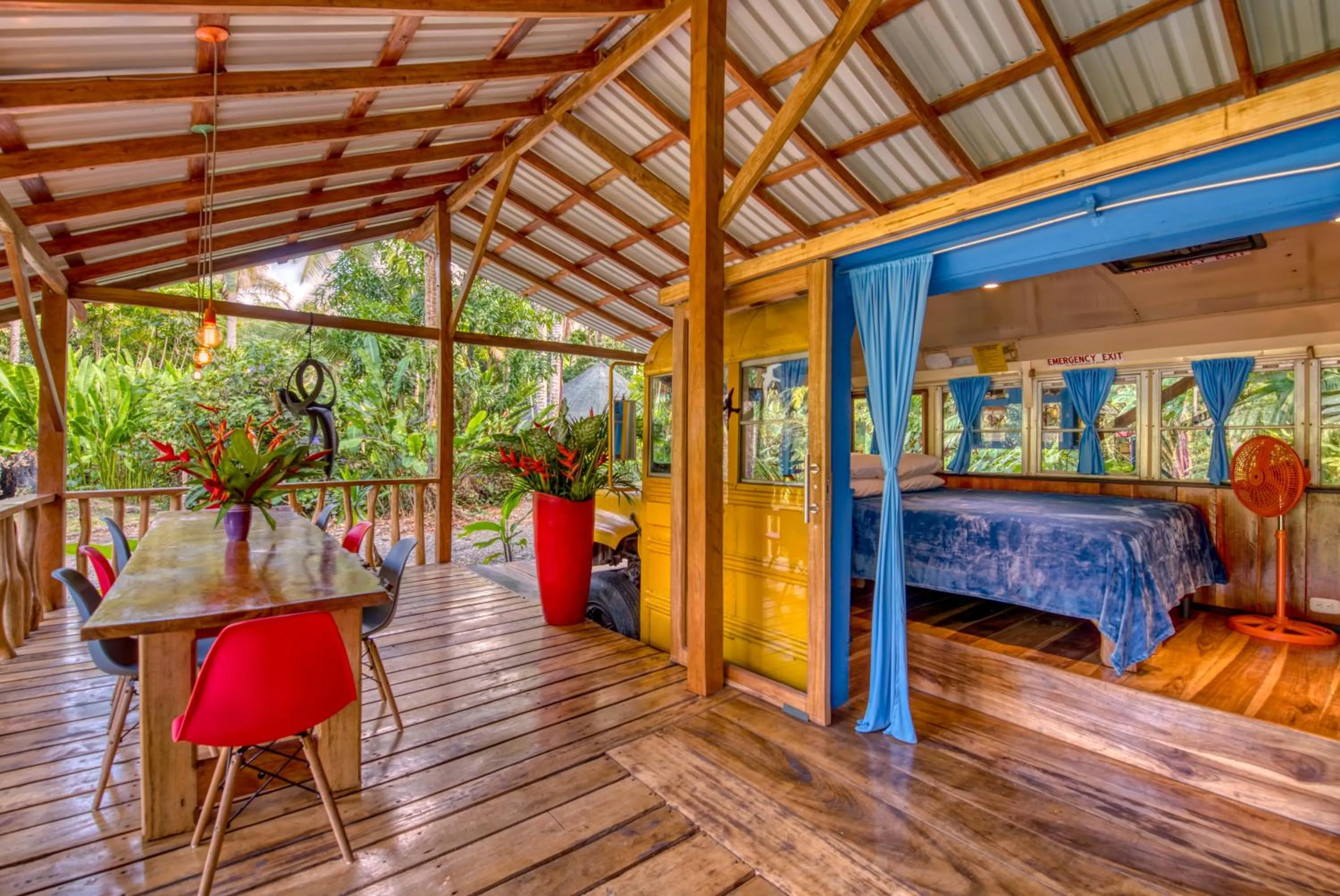 Dining area in Tree House Beachfront Lodge