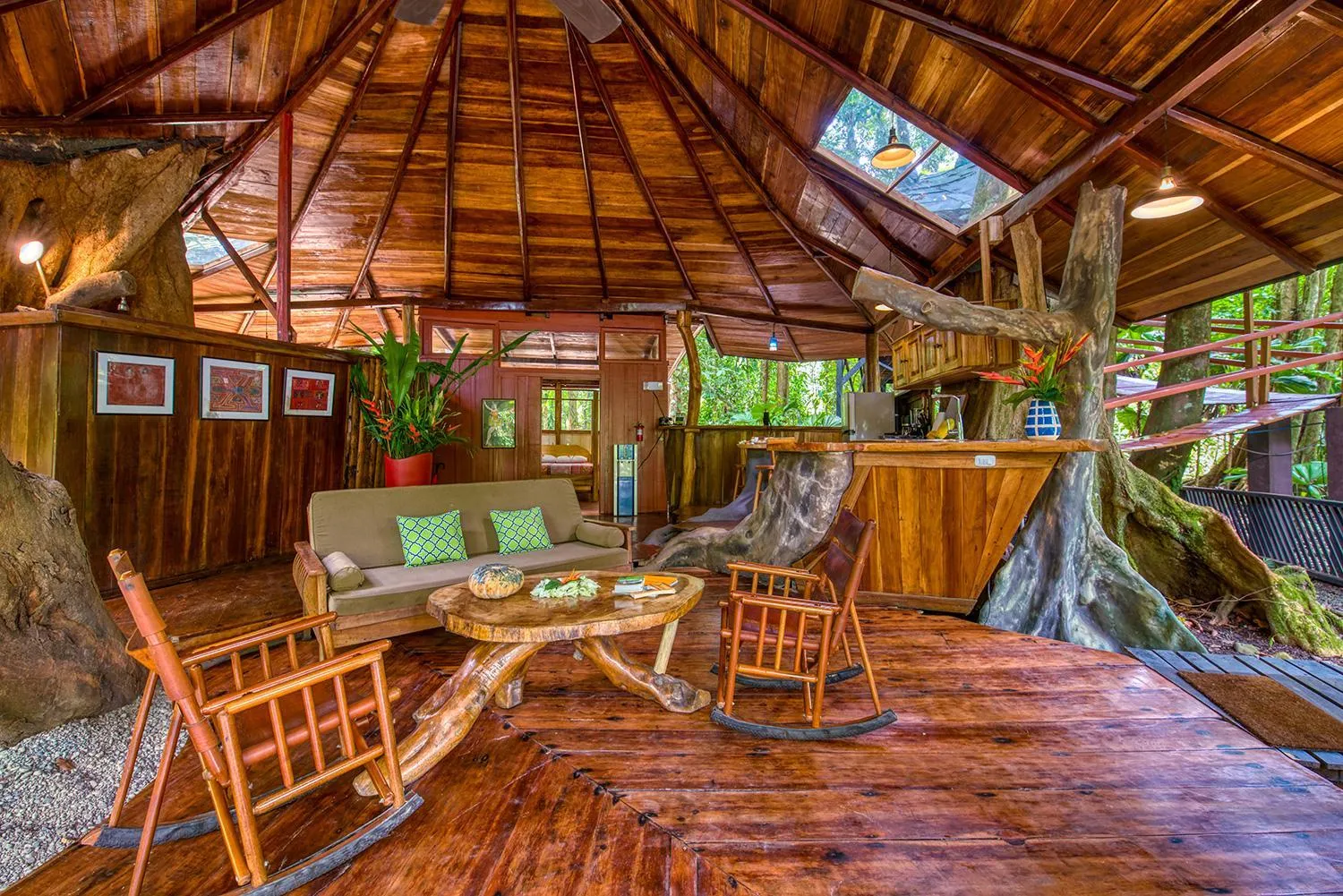 Living room in Tree House Beachfront Lodge