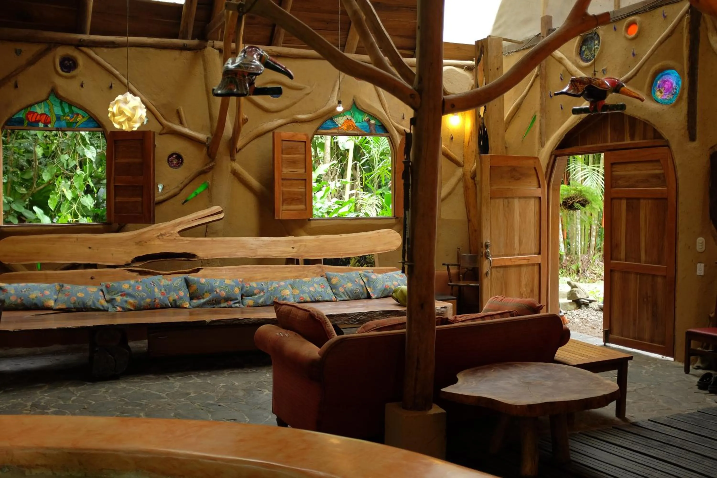 Patio in Tree House Beachfront Lodge