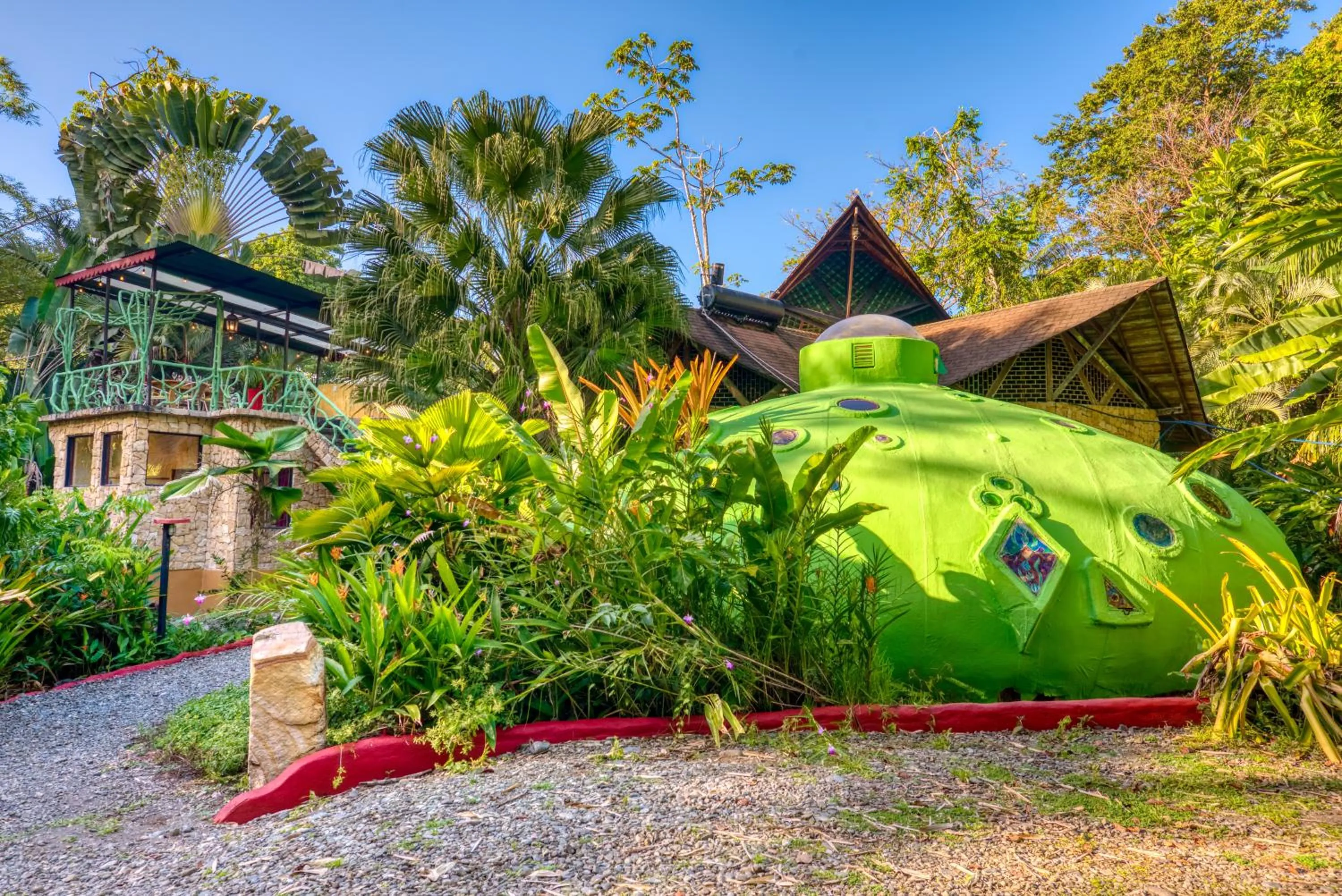 Property building in Tree House Beachfront Lodge