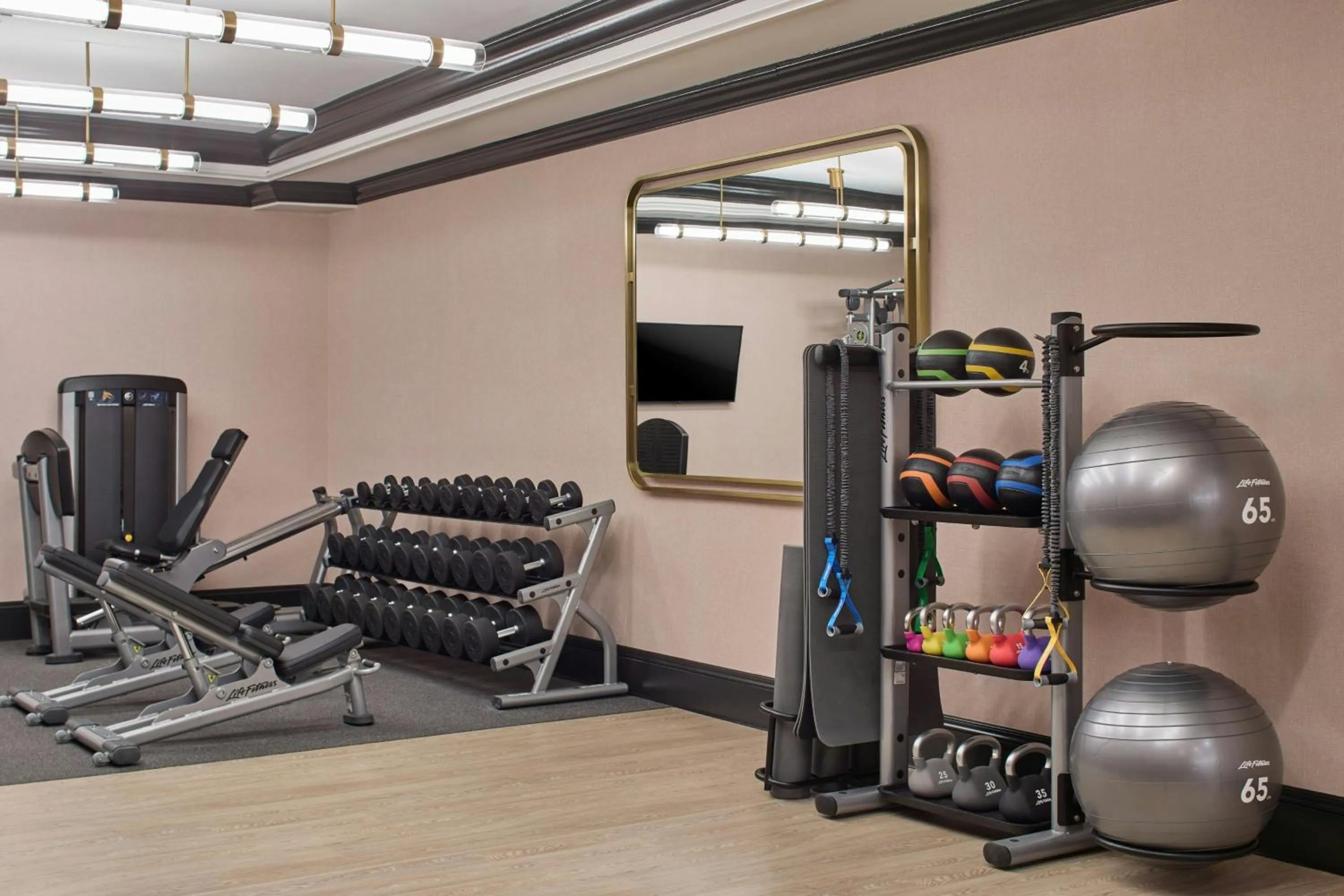 Fitness centre/facilities in Le Pavillon, New Orleans, a Tribute Portfolio Hotel