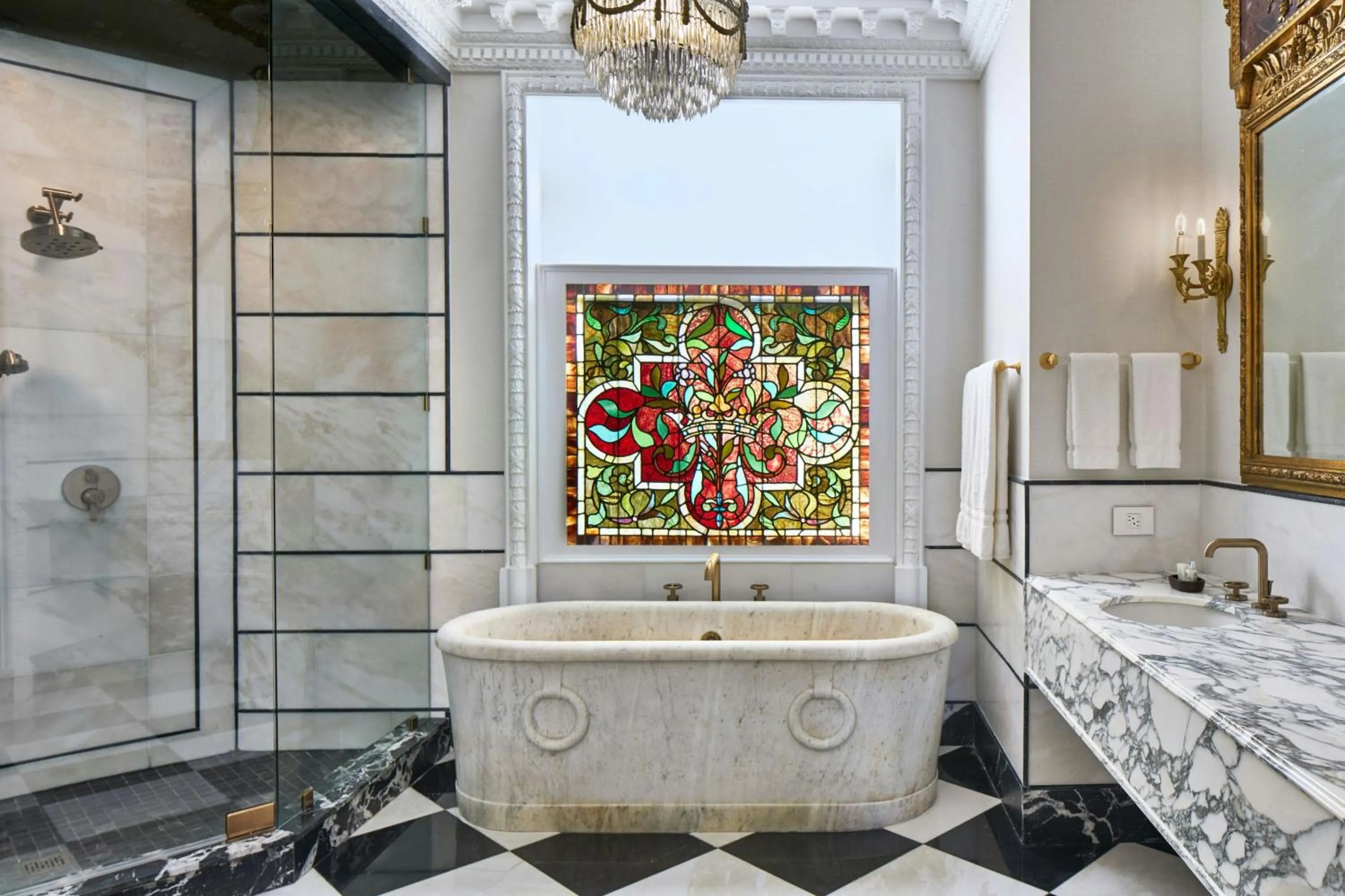 Bathroom in Le Pavillon, New Orleans, a Tribute Portfolio Hotel