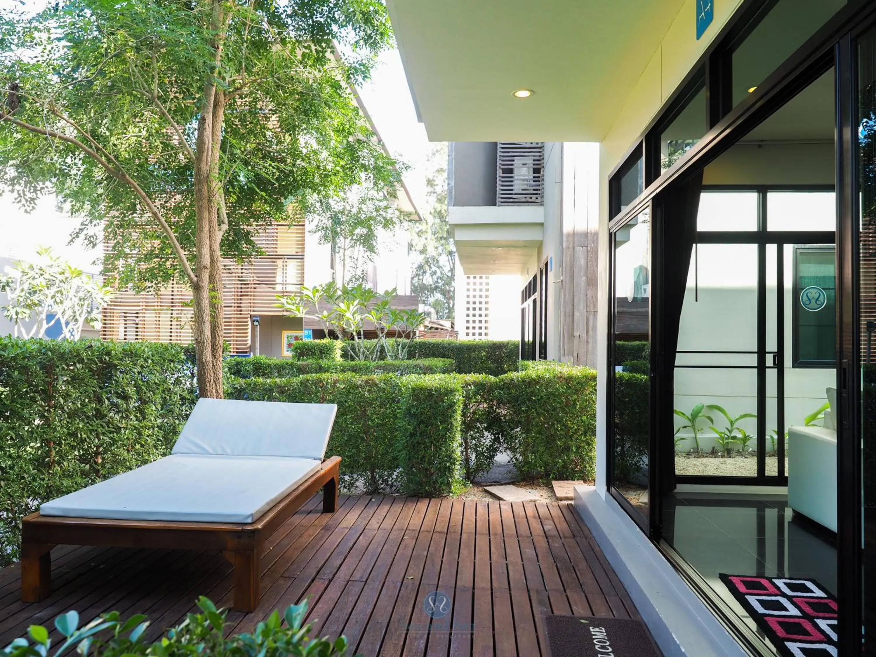 Patio in Sea and Sea Villa Sangaroon