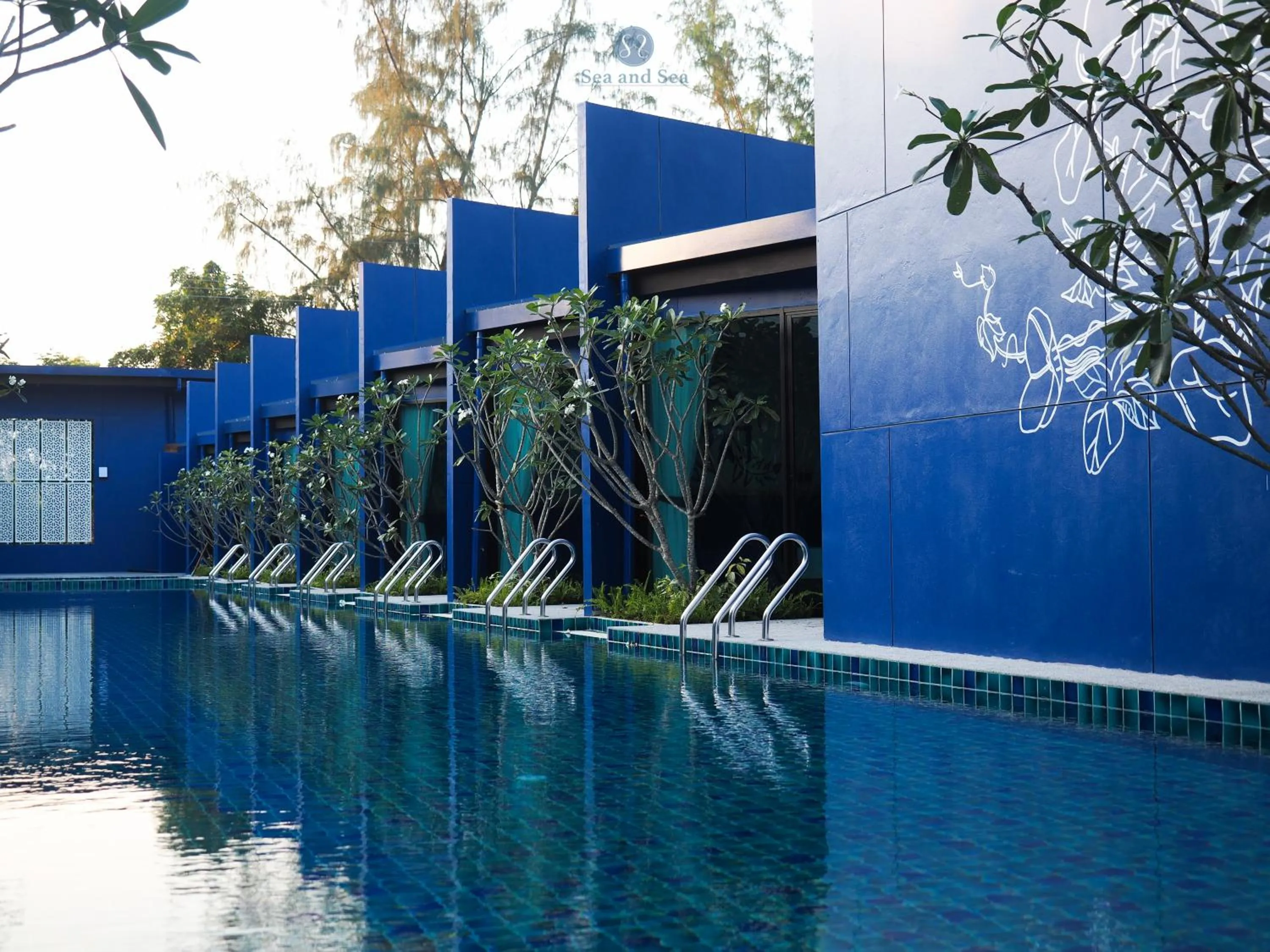 Property building in Sea and Sea Villa Sangaroon