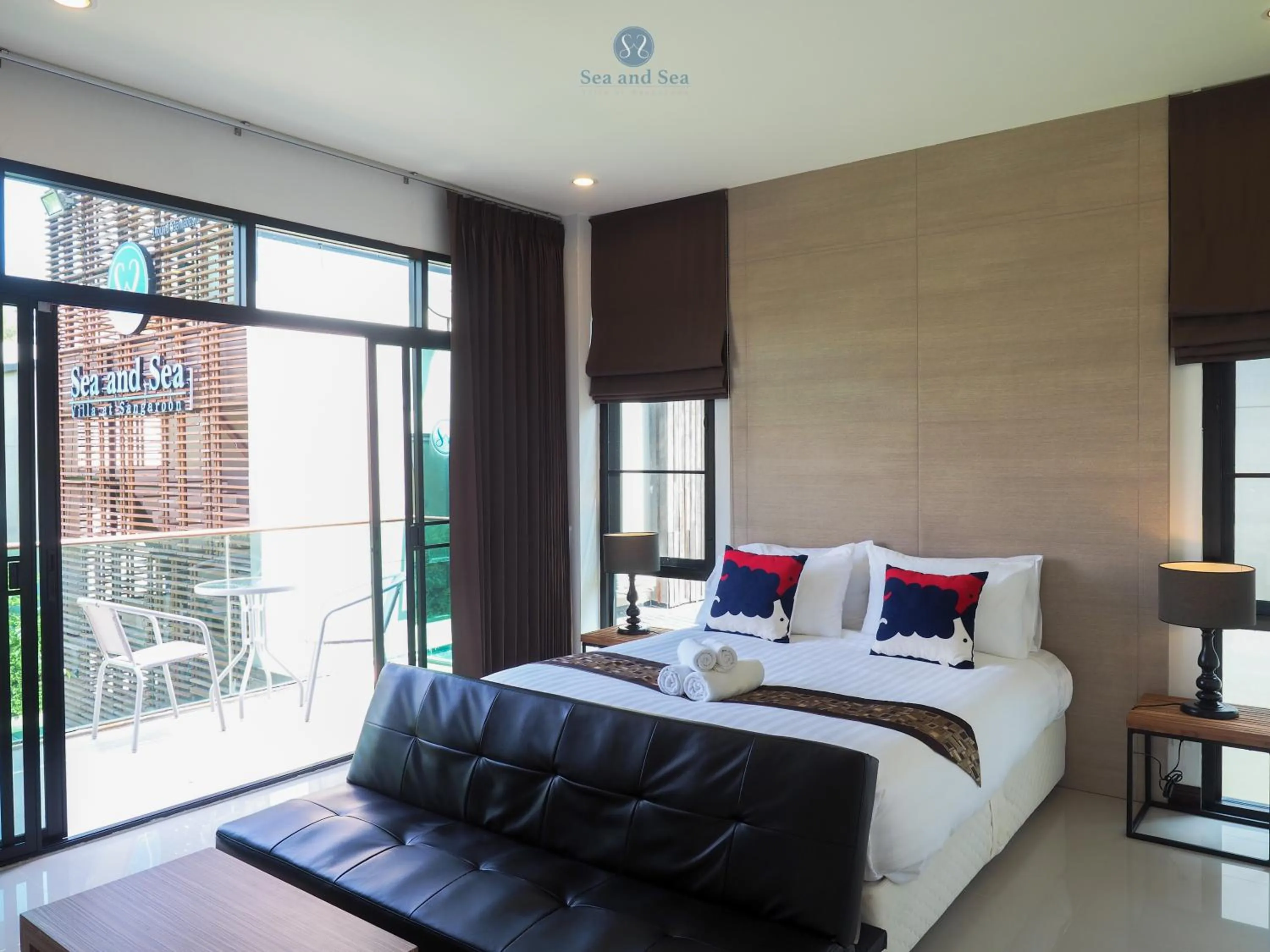 Bed in Sea and Sea Villa Sangaroon