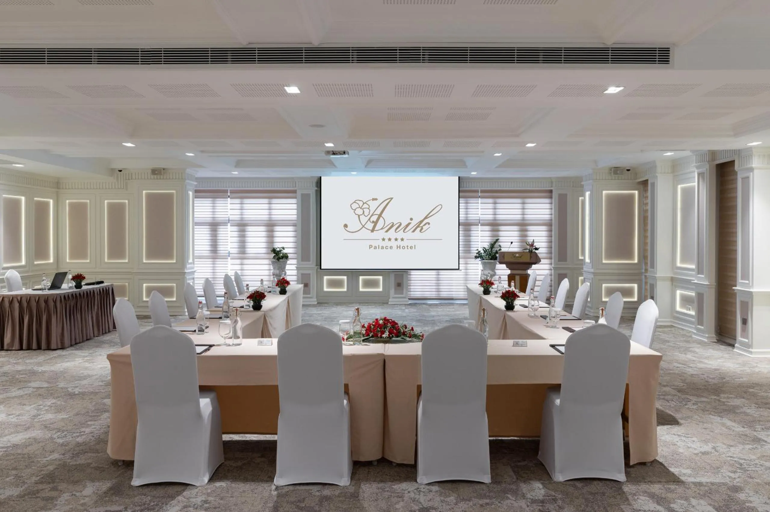 Meeting/conference room in Anik Palace Hotel