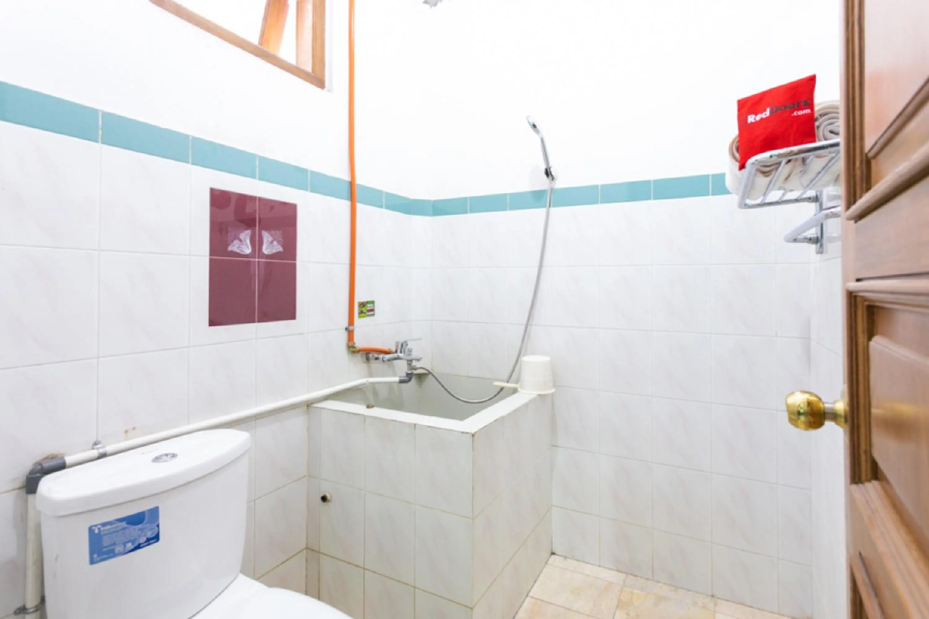 RedDoorz Syariah near Alun Alun Magelang Bayeman