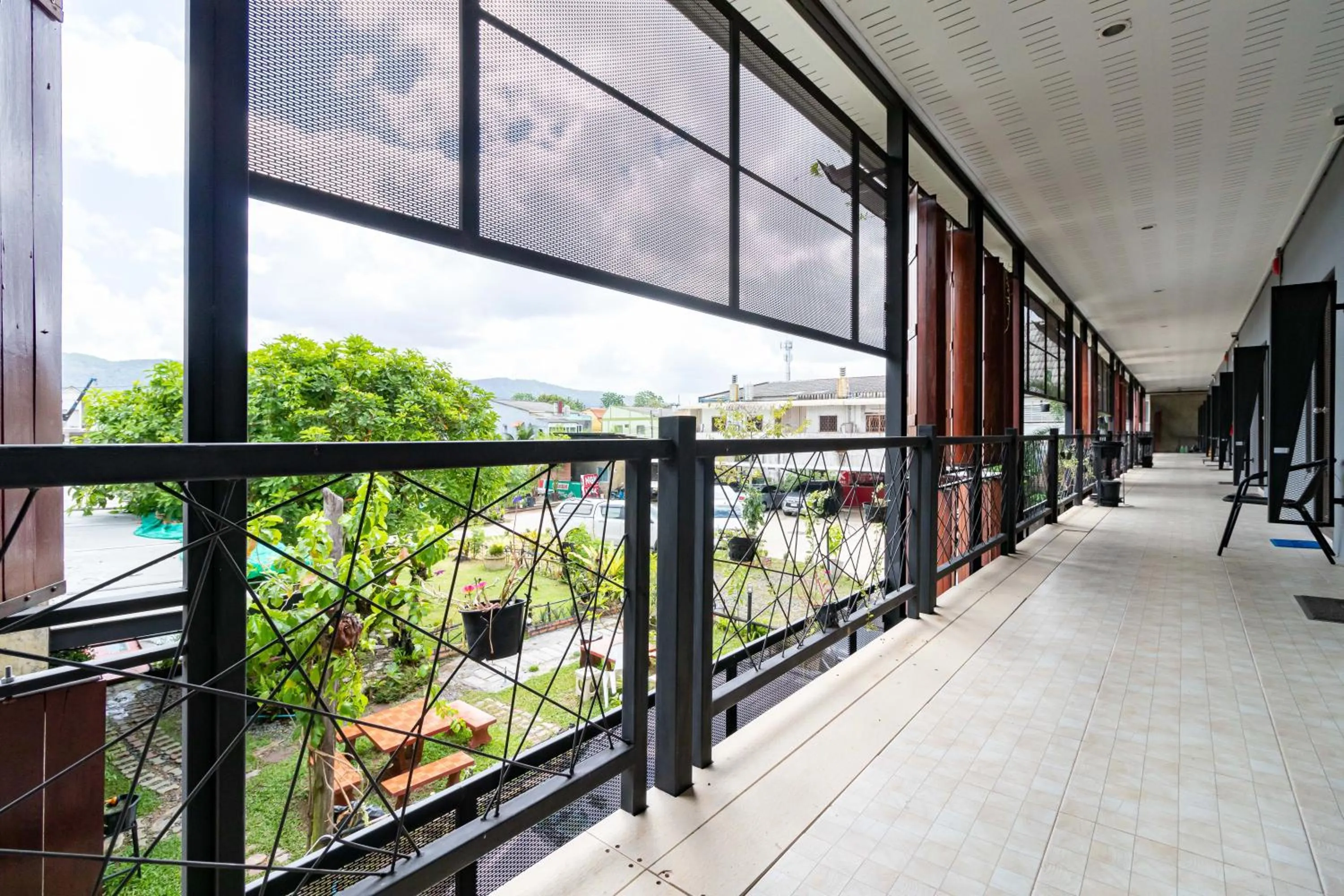 CS Klongtoey Grand Resort