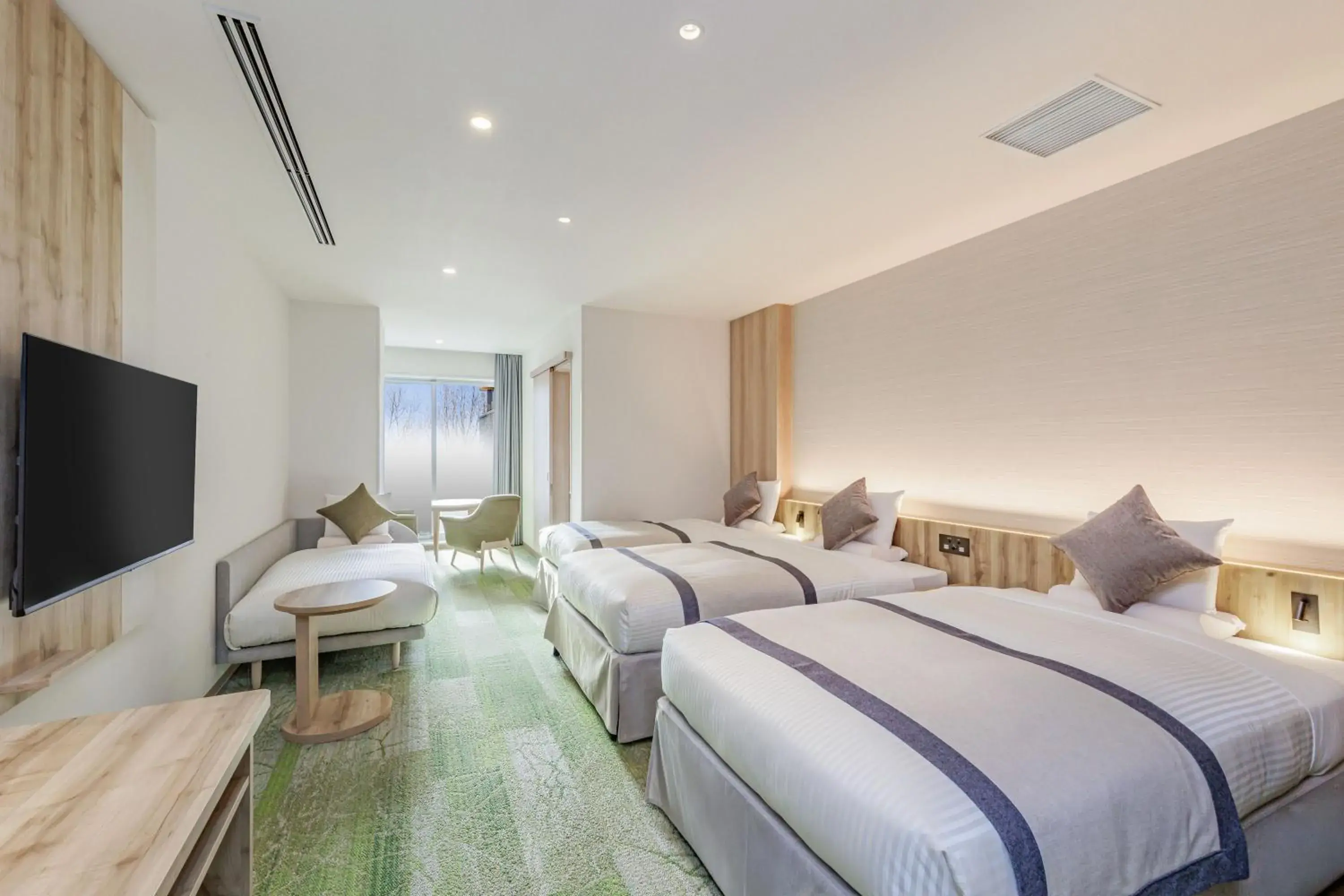 Photo of the whole room, Bed in KAMENOI HOTEL Nagatoro Yorii Photo of the whole room, Bed in KAMENOI HOTEL Nagatoro Yorii