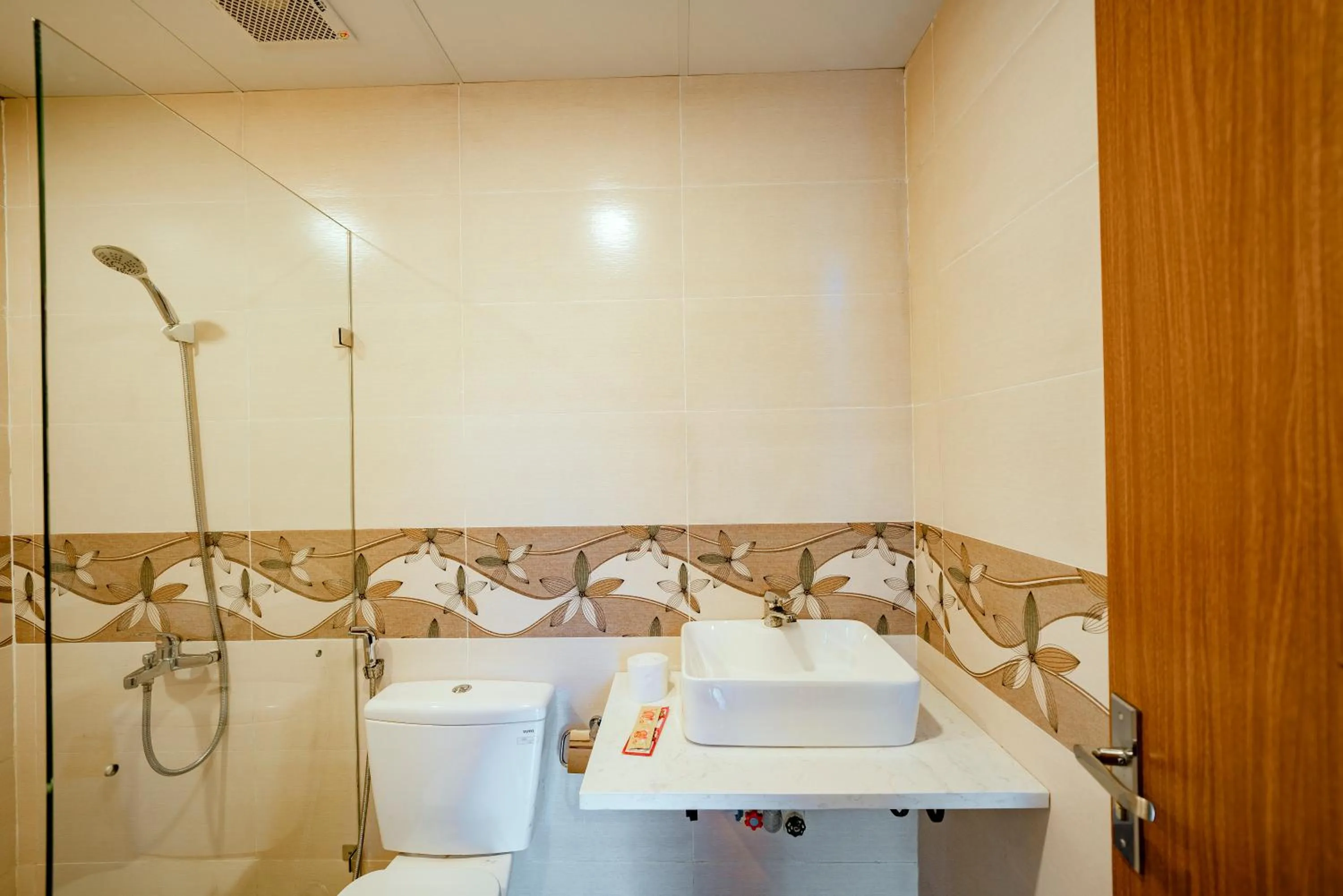 Bathroom in Kien Vang Bungalow