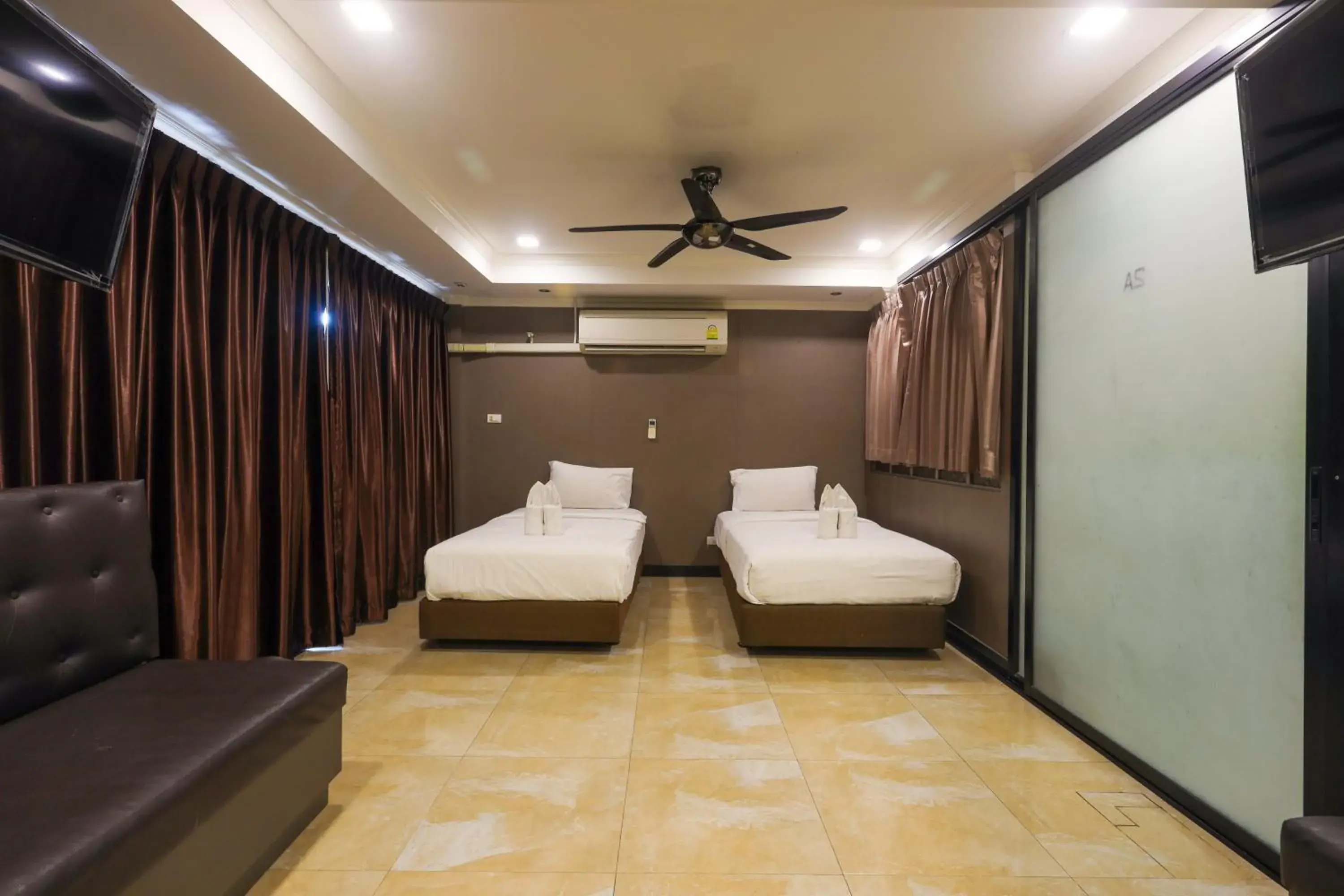 Bed in Land Royal Residence Pattaya Bed in Land Royal Residence Pattaya