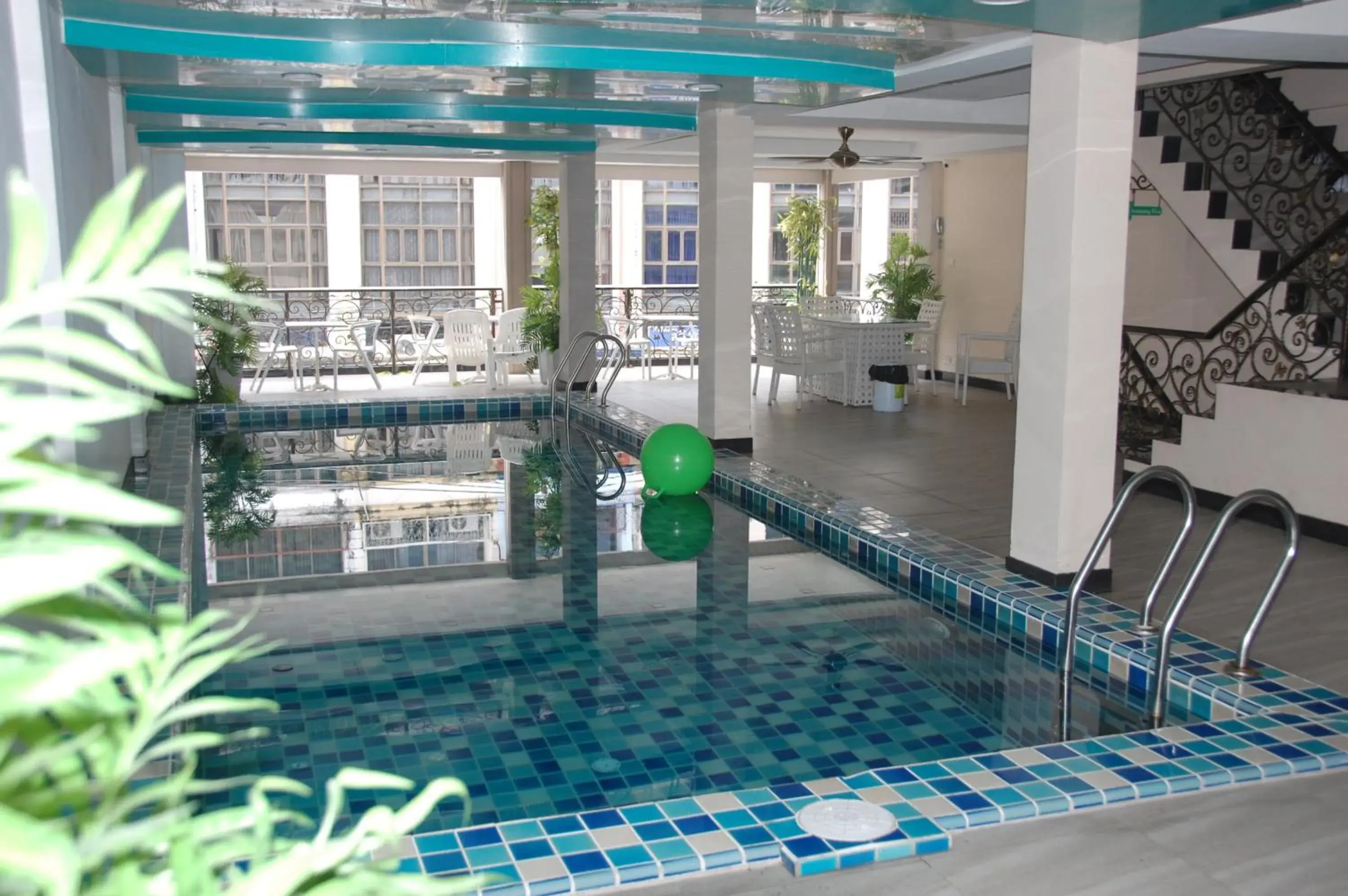 Property building in Land Royal Residence Pattaya Property building in Land Royal Residence Pattaya