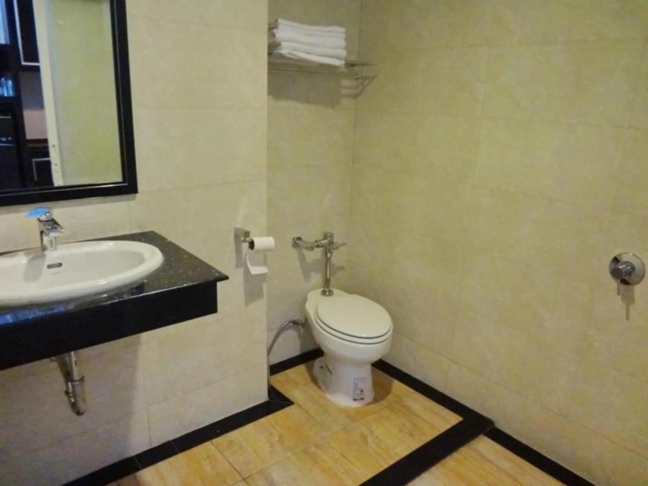 Bathroom in Land Royal Residence Pattaya