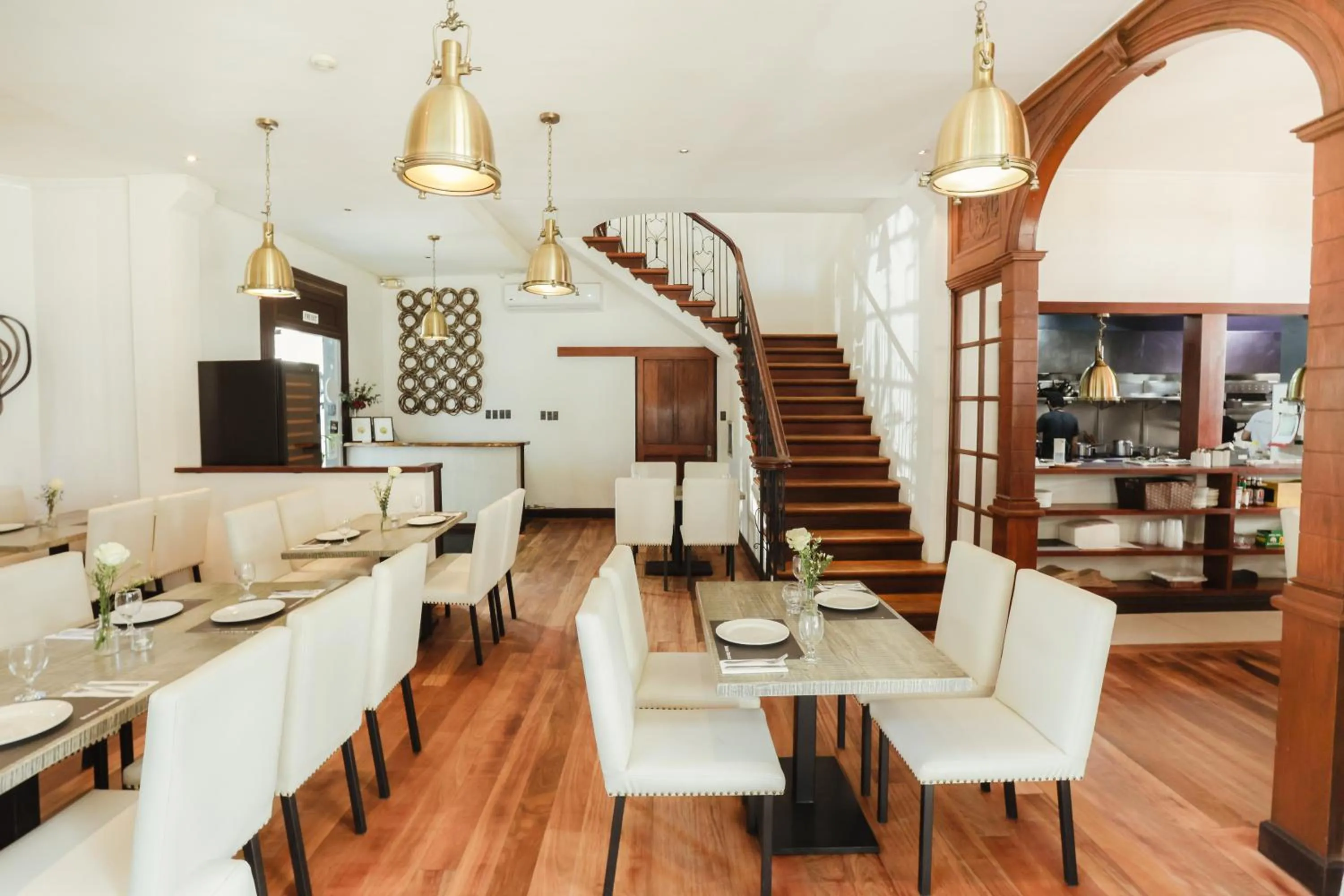 Restaurant/places to eat in The Bourke Hotel