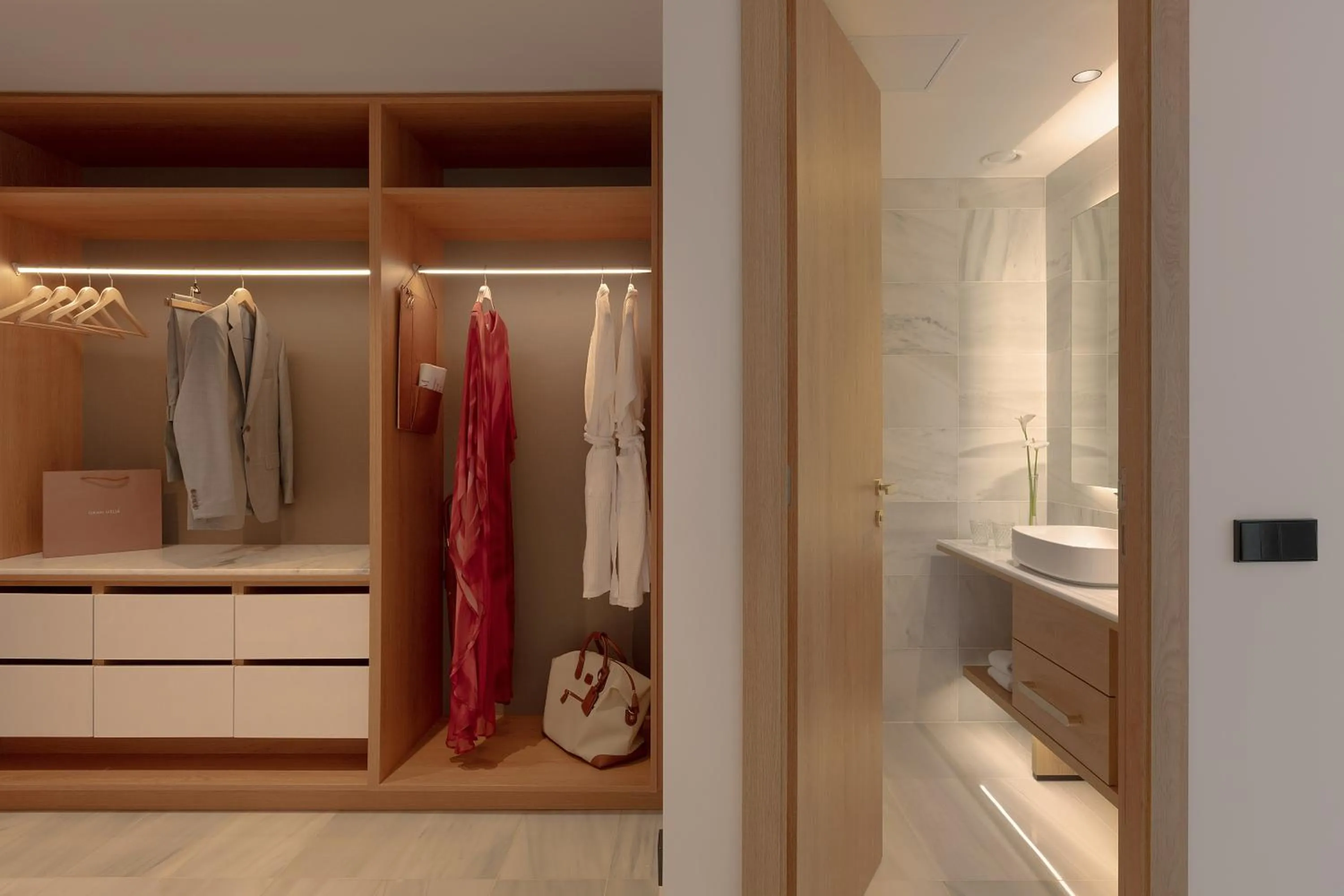 Bathroom in Torre Melina, a Gran Meliá Hotel