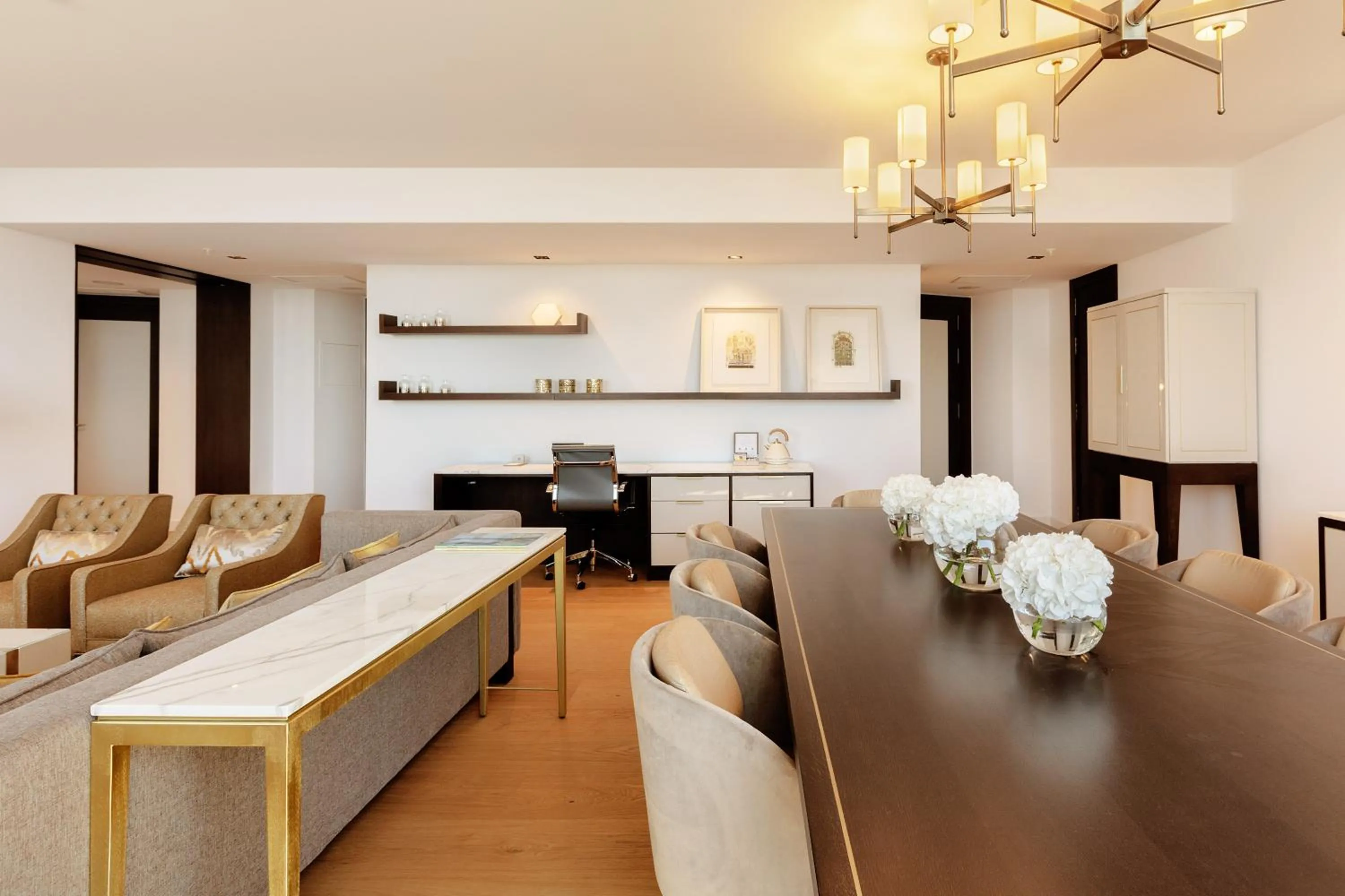 Dining area in Torre Melina, a Gran Meliá Hotel