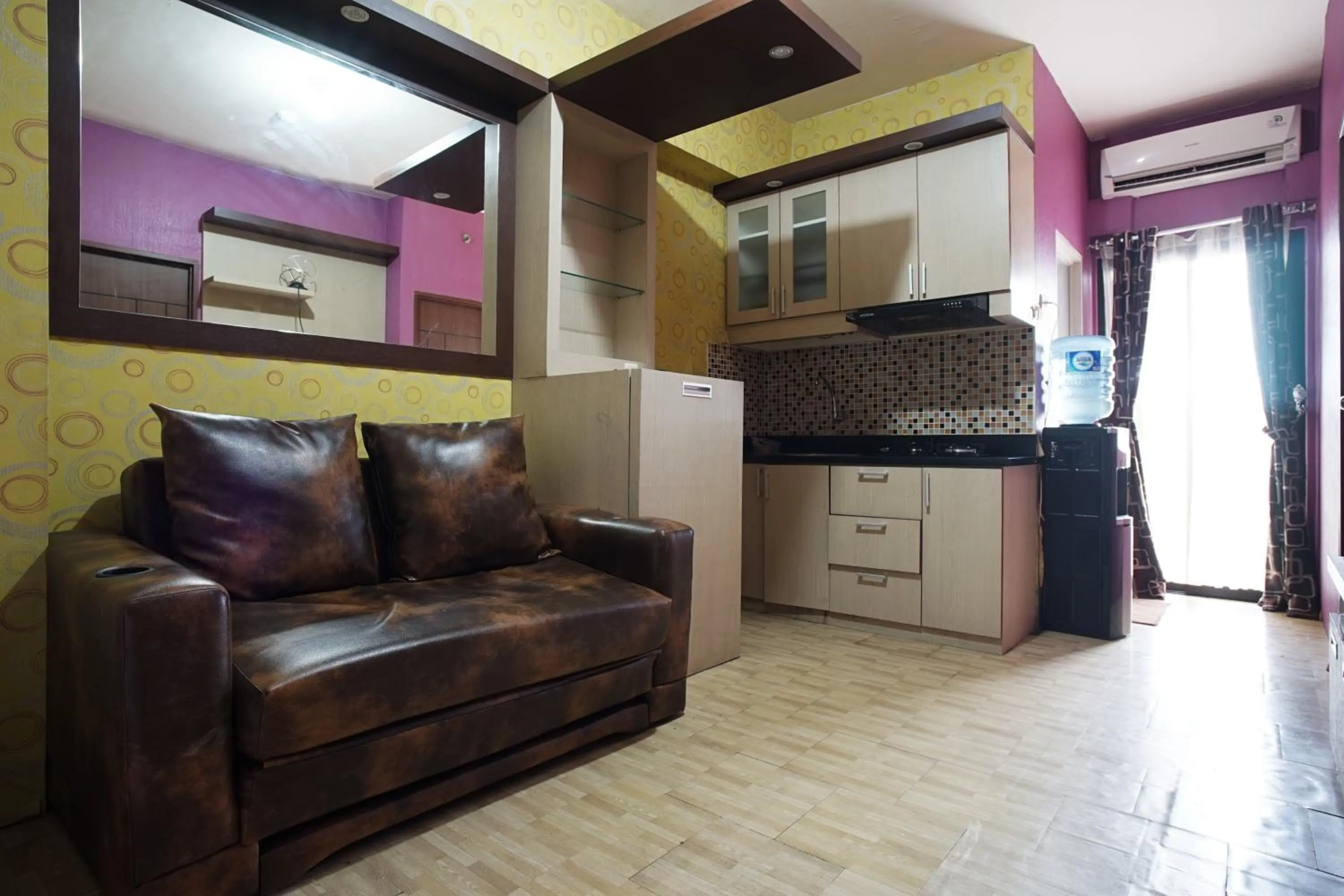 Living room in Planet Room Kemang View