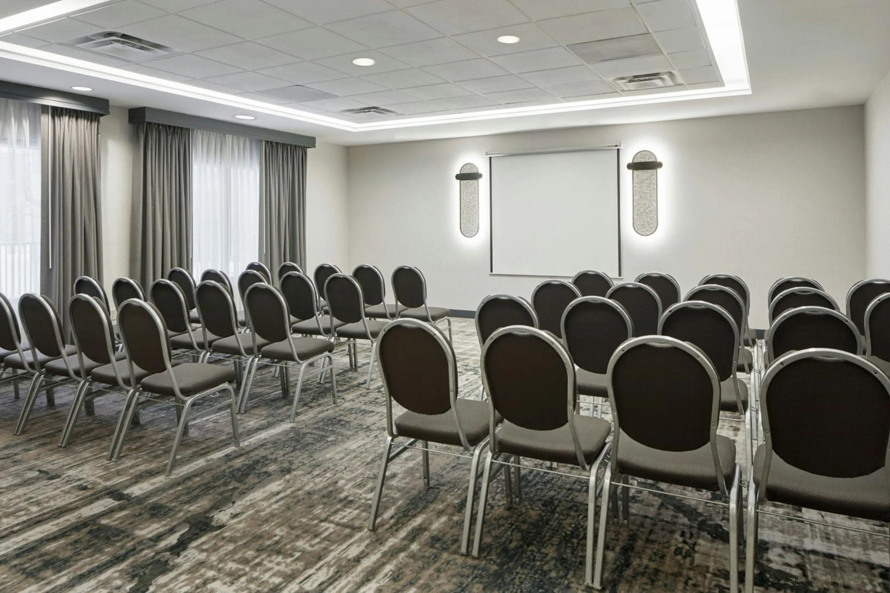 Meeting/conference room in Detroit Metro Airport Marriott