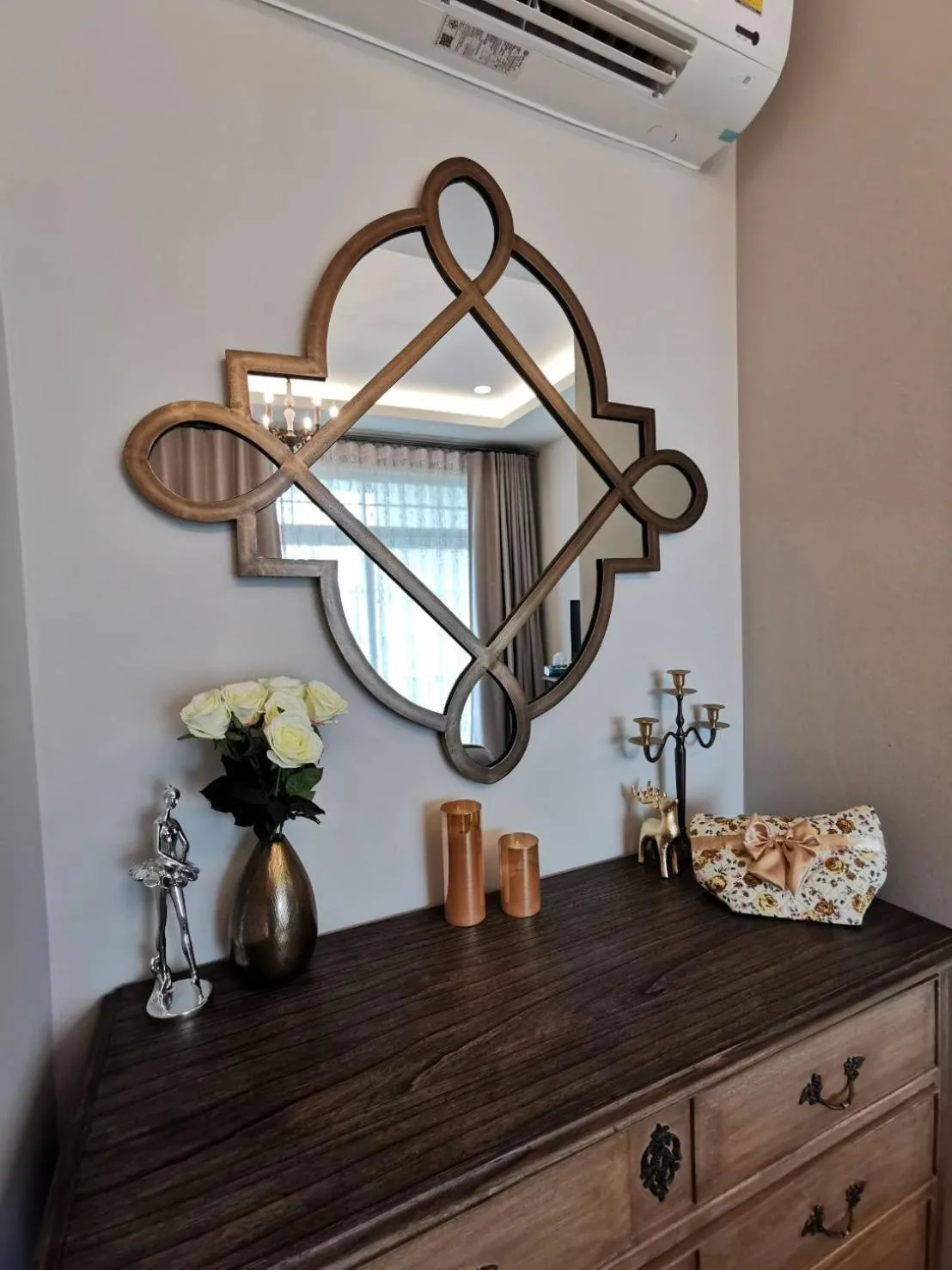 The Castell Condo by Nutthiwan room 912 and 921