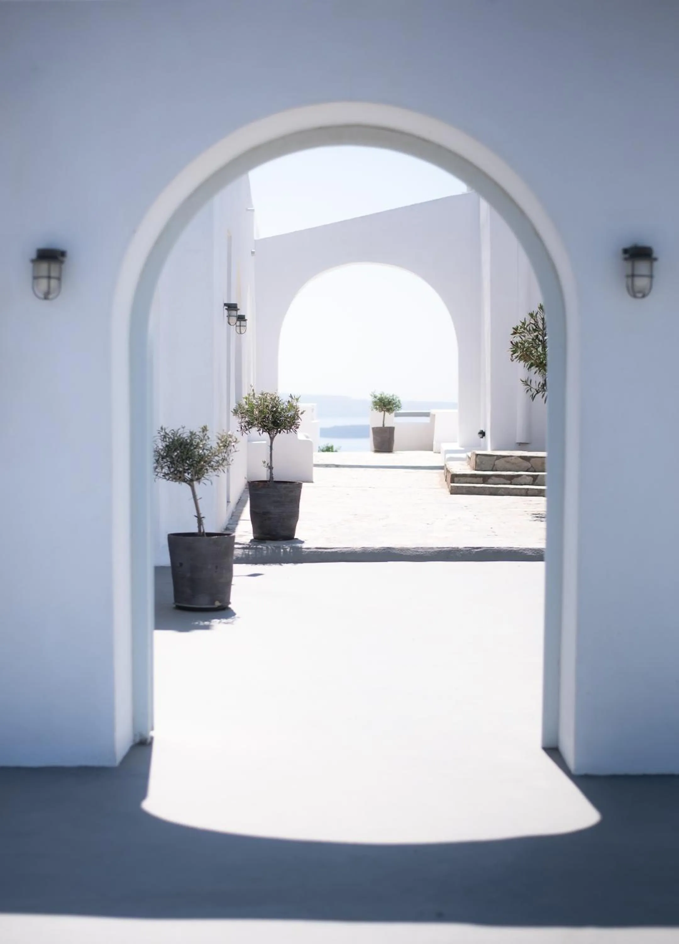 Day in Mr & Mrs White Oia - Santorini