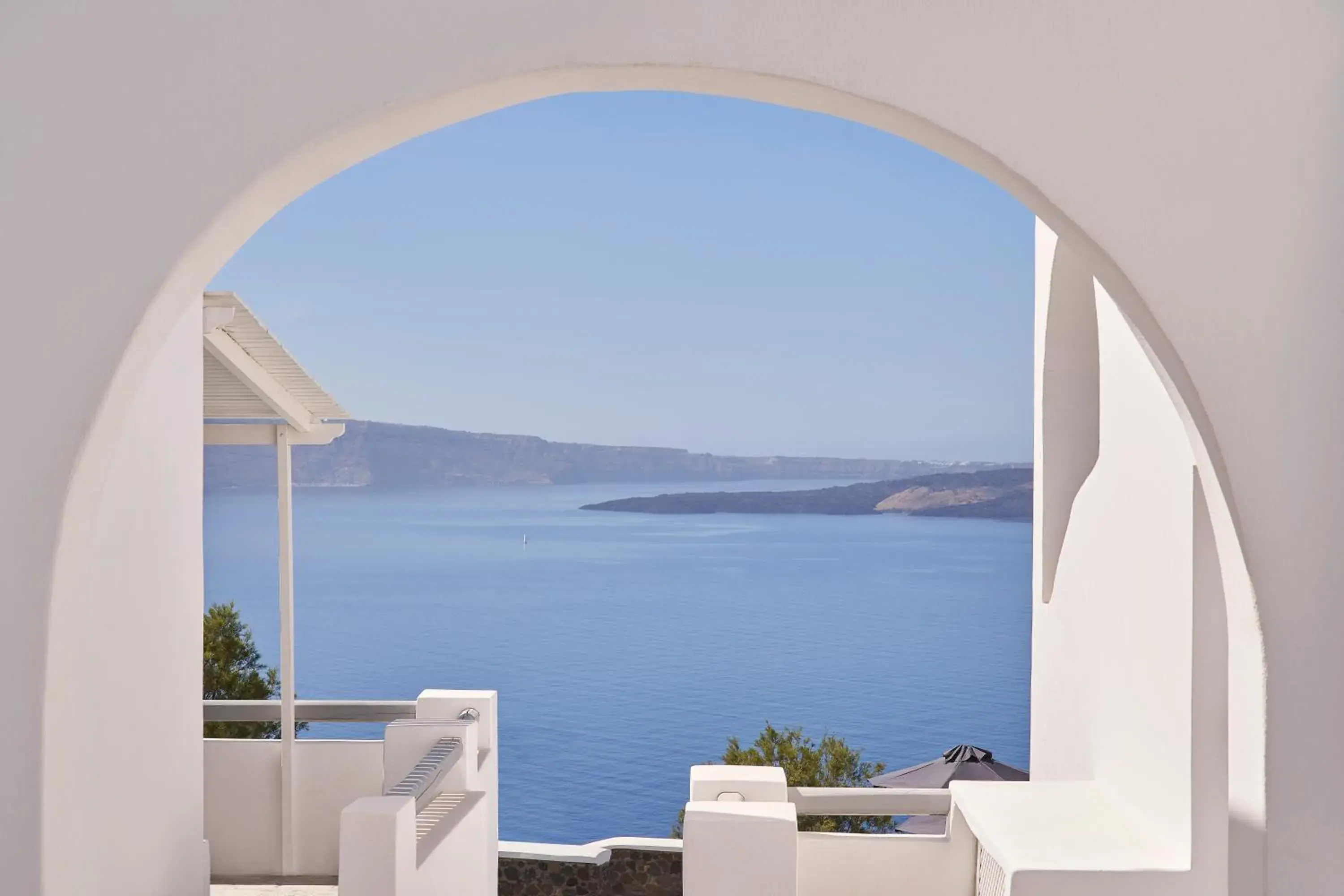 Sea view in Mr and Mrs White Oia - Santorini Sea view in Mr and Mrs White Oia - Santorini