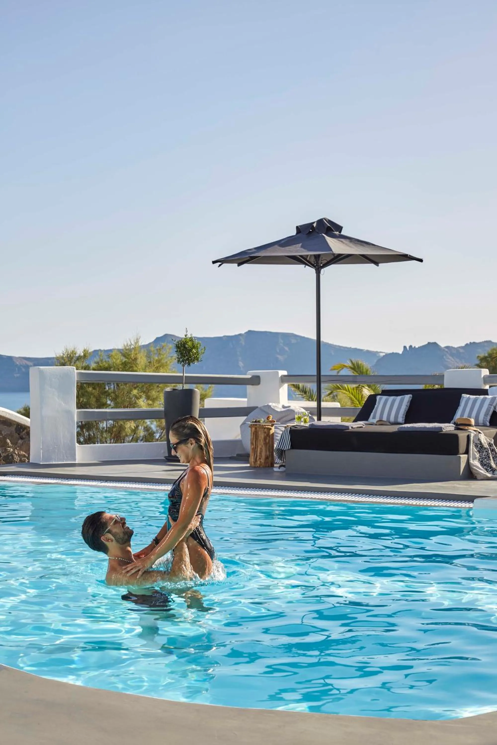 Swimming pool in Mr and Mrs White Oia - Santorini