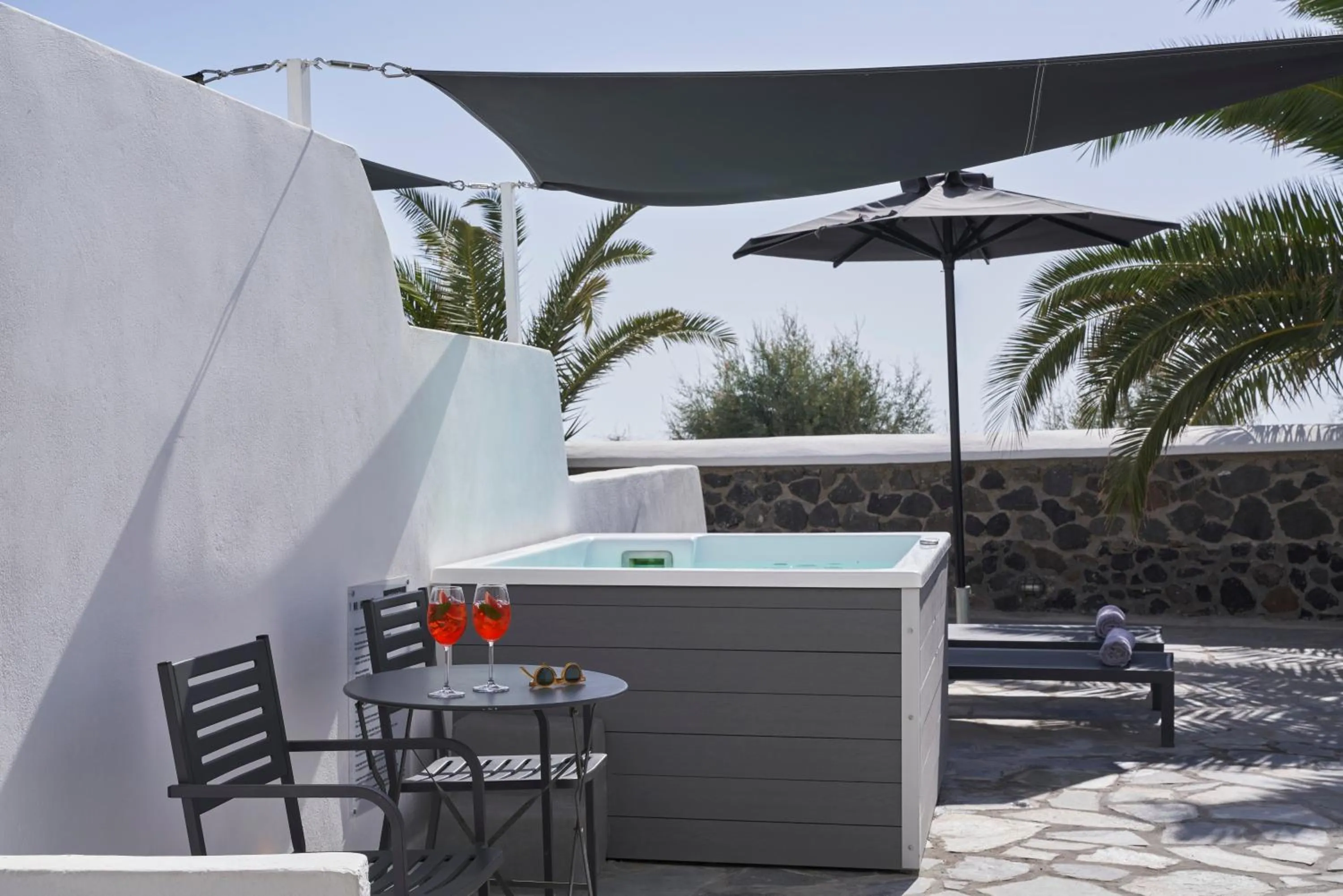 Balcony/Terrace in Mr and Mrs White Oia - Santorini